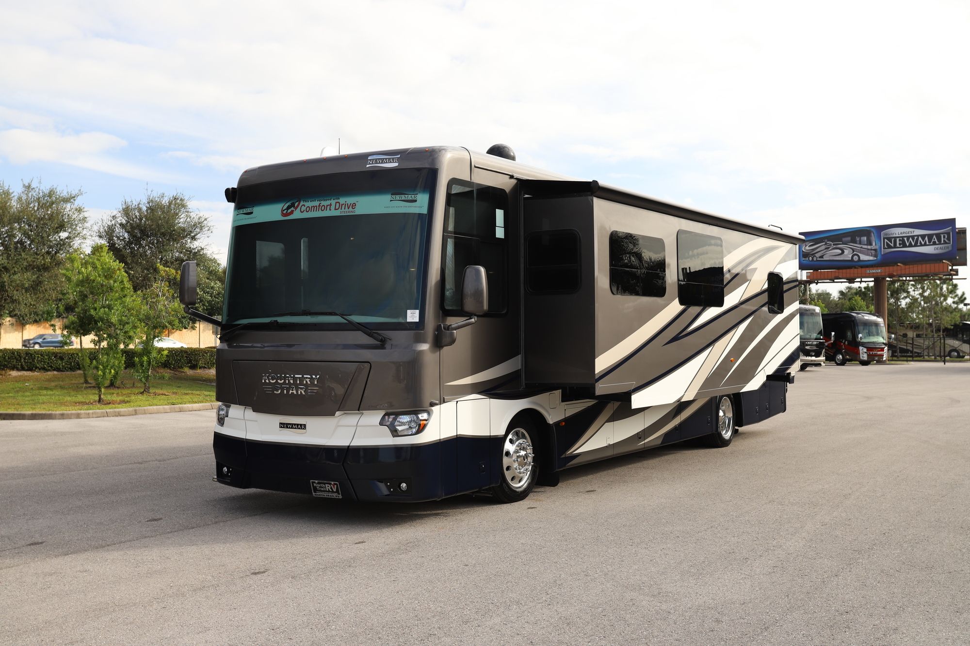 New 2021 Newmar Kountry Star 3709 Class A  For Sale