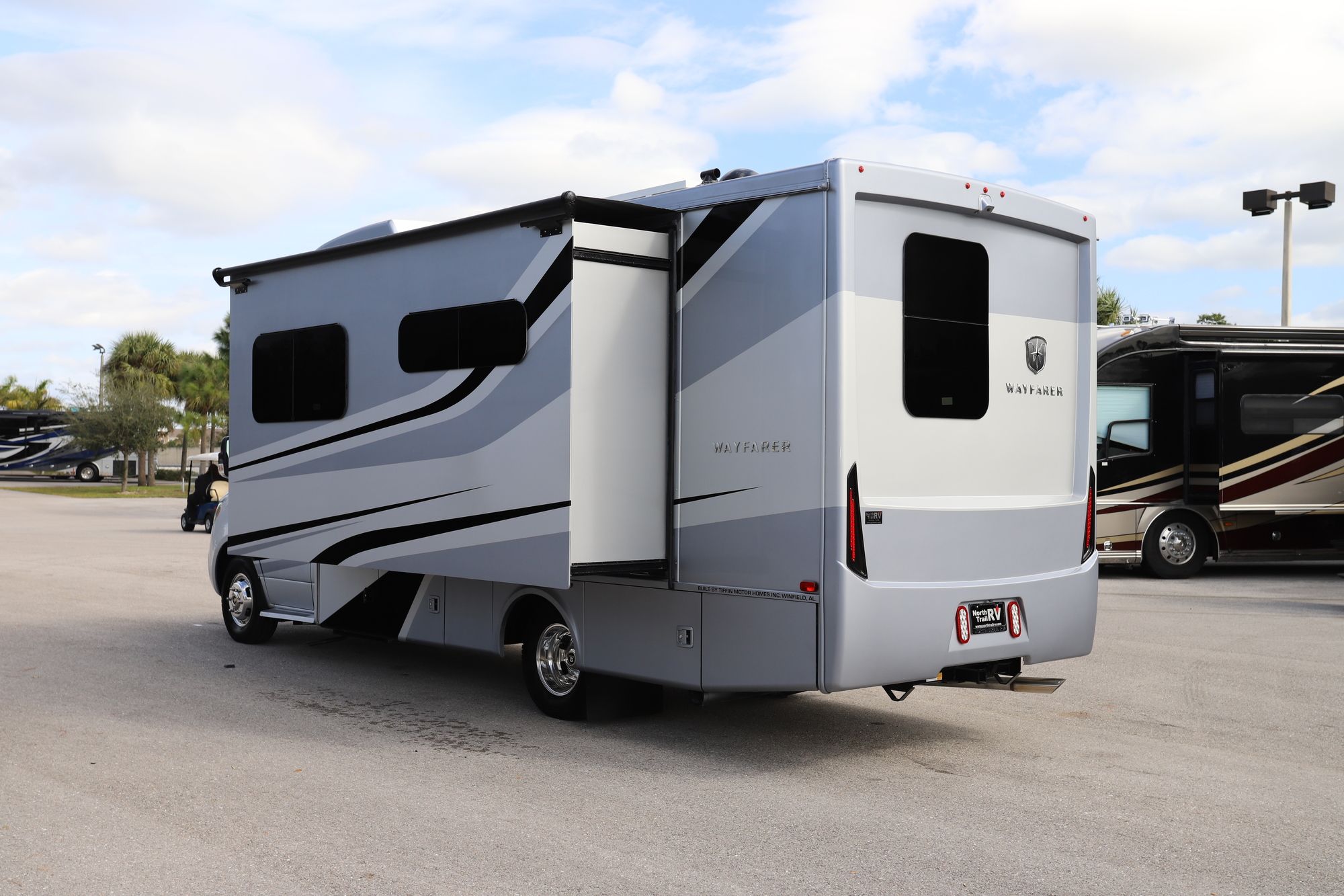 New 2021 Tiffin Motor Homes Wayfarer 25RW Class C  For Sale