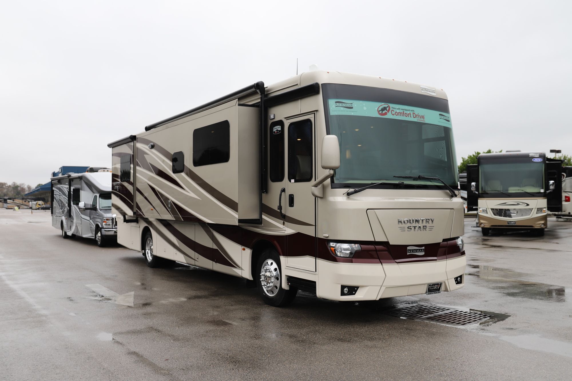 New 2021 Newmar Kountry Star 3717 Class A  For Sale