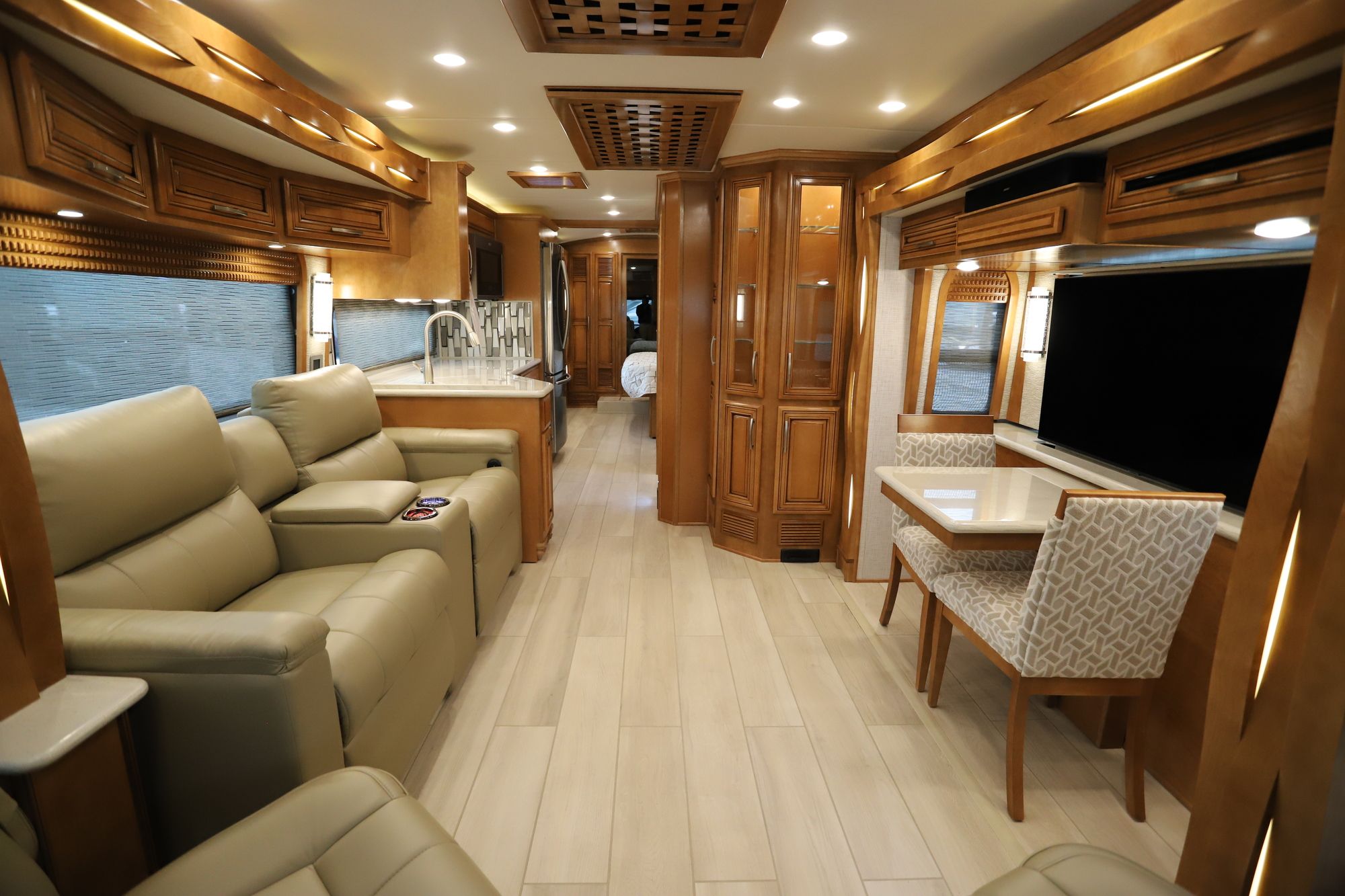 New 2021 Newmar New Aire 3545 Class A  For Sale