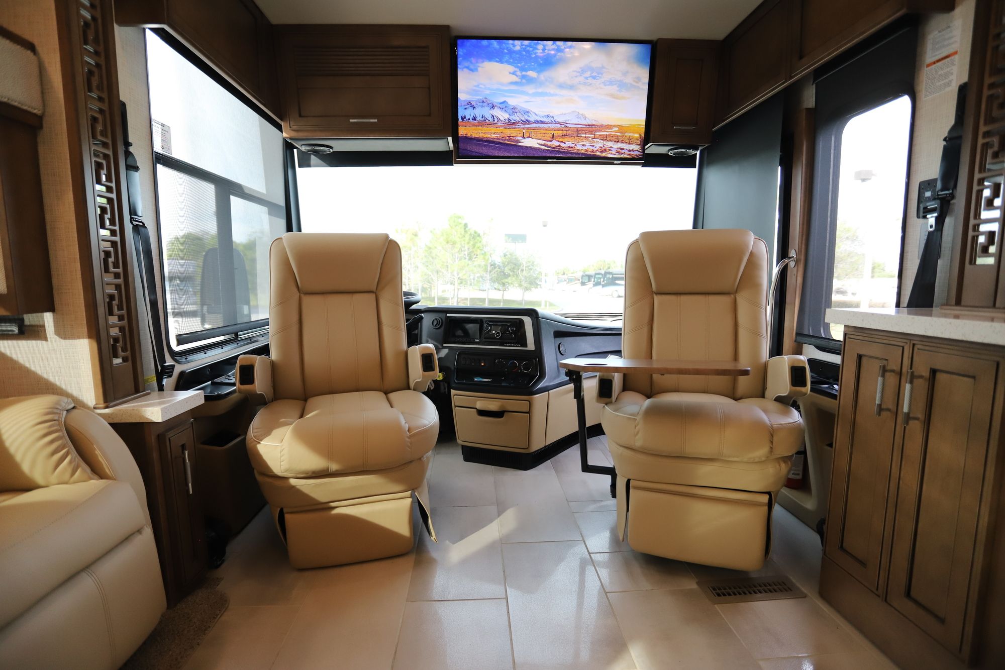 Used 2020 Newmar Ventana 3709 Class A  For Sale