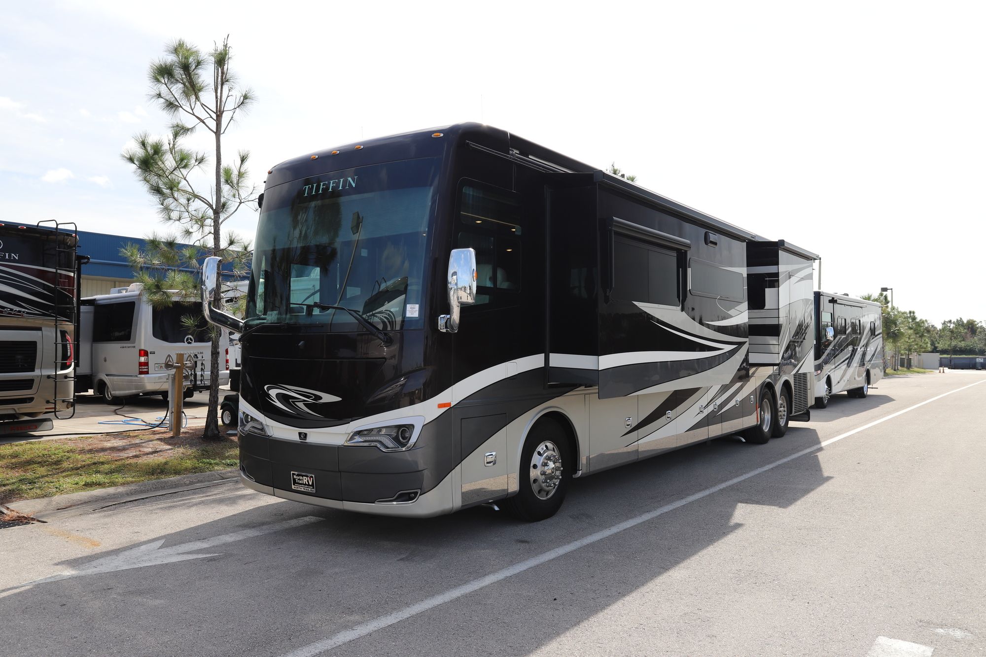 New 2021 Tiffin Motor Homes Allegro Bus 45OPP Class A  For Sale