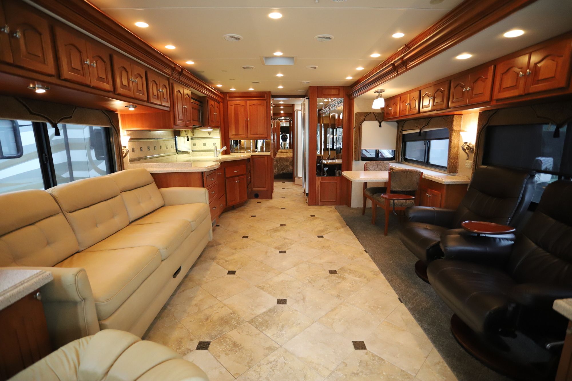 Used 2007 Tiffin Motor Homes Allegro Bus 42QRP Class A  For Sale