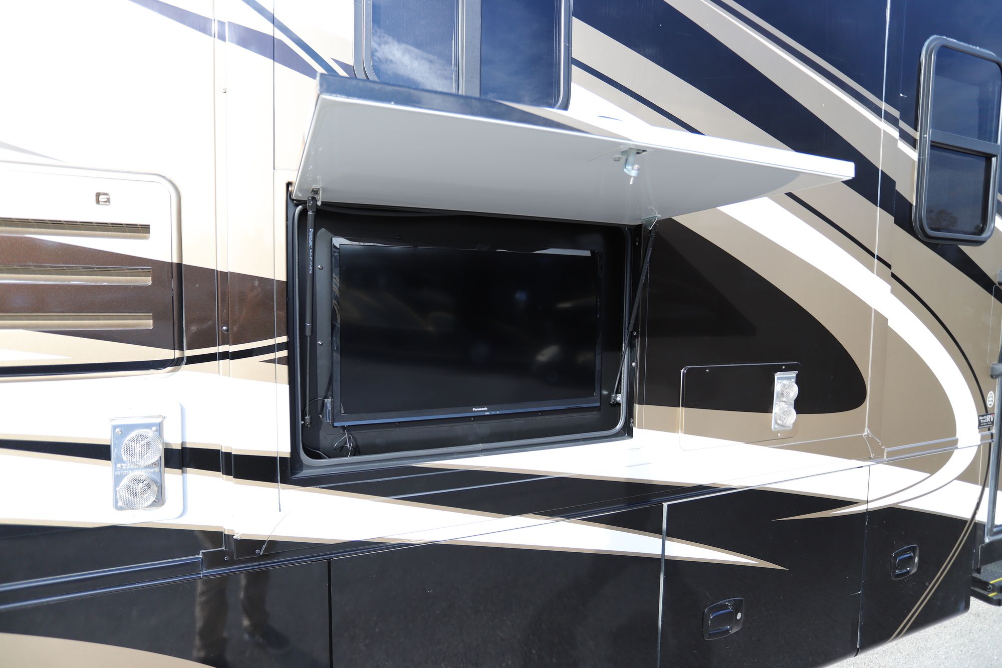 Used 2015 Tiffin Motor Homes Allegro 34TGA Class A  For Sale