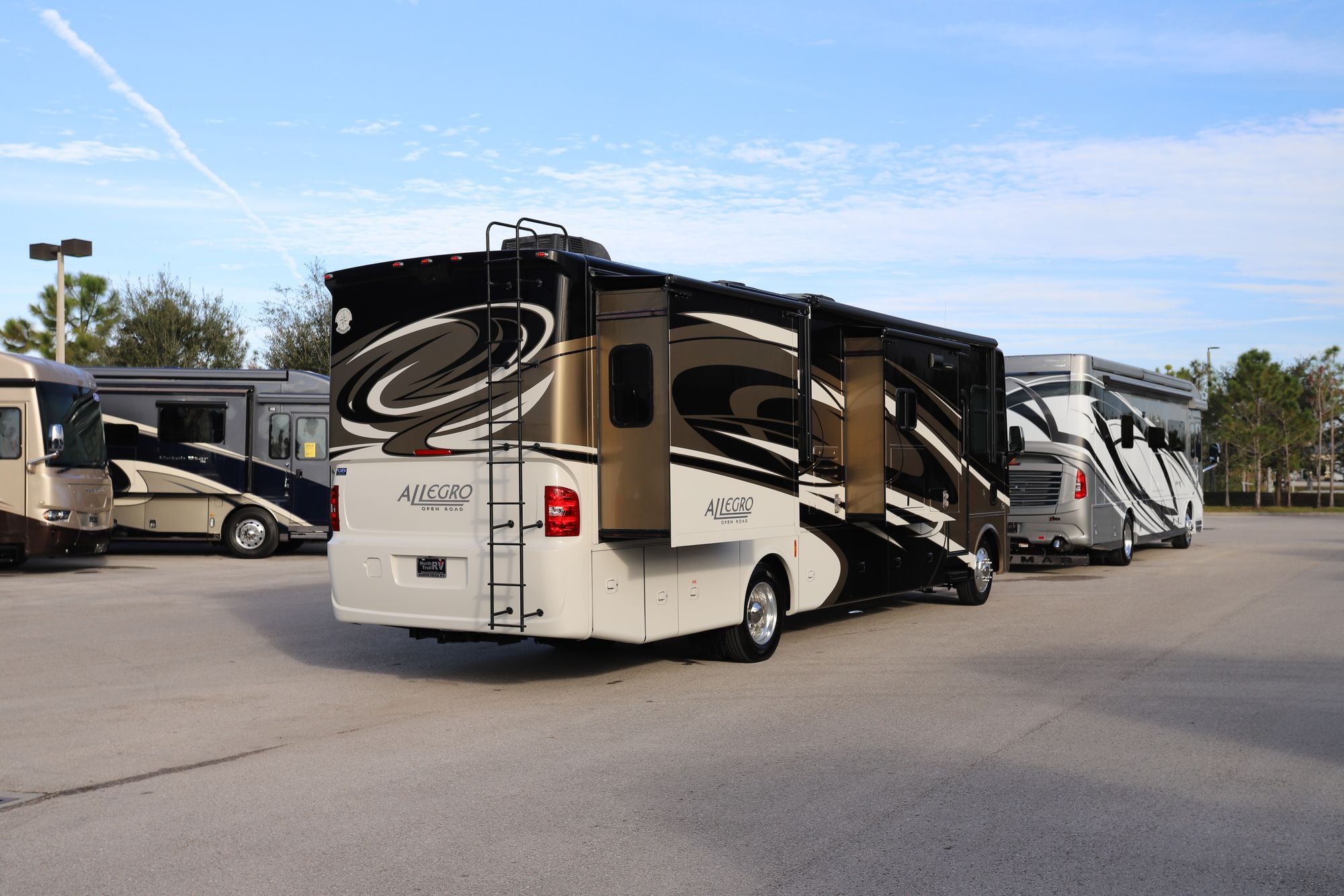 Used 2015 Tiffin Motor Homes Allegro 34TGA Class A  For Sale