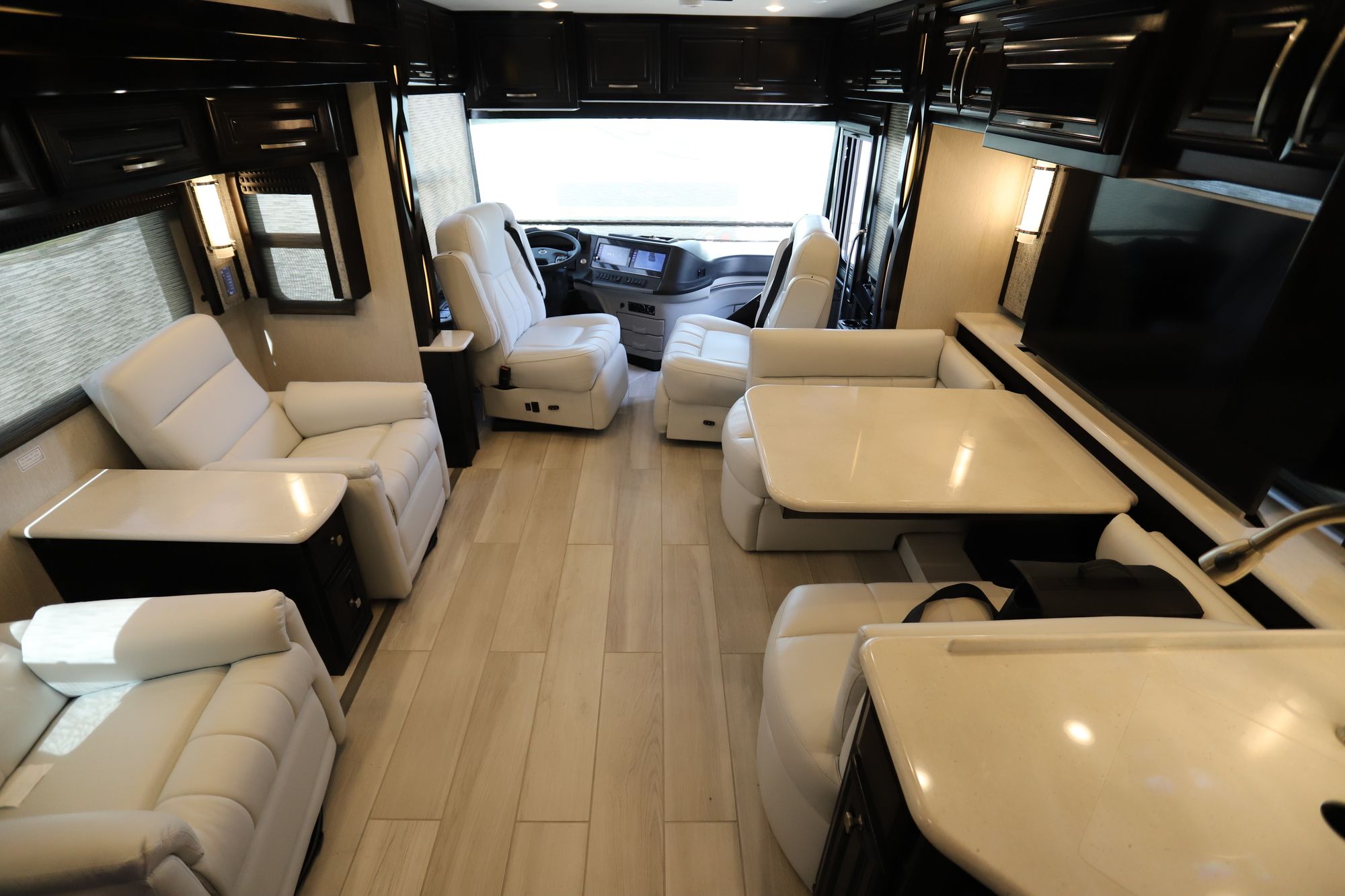 New 2021 Newmar New Aire 3543 Class A  For Sale