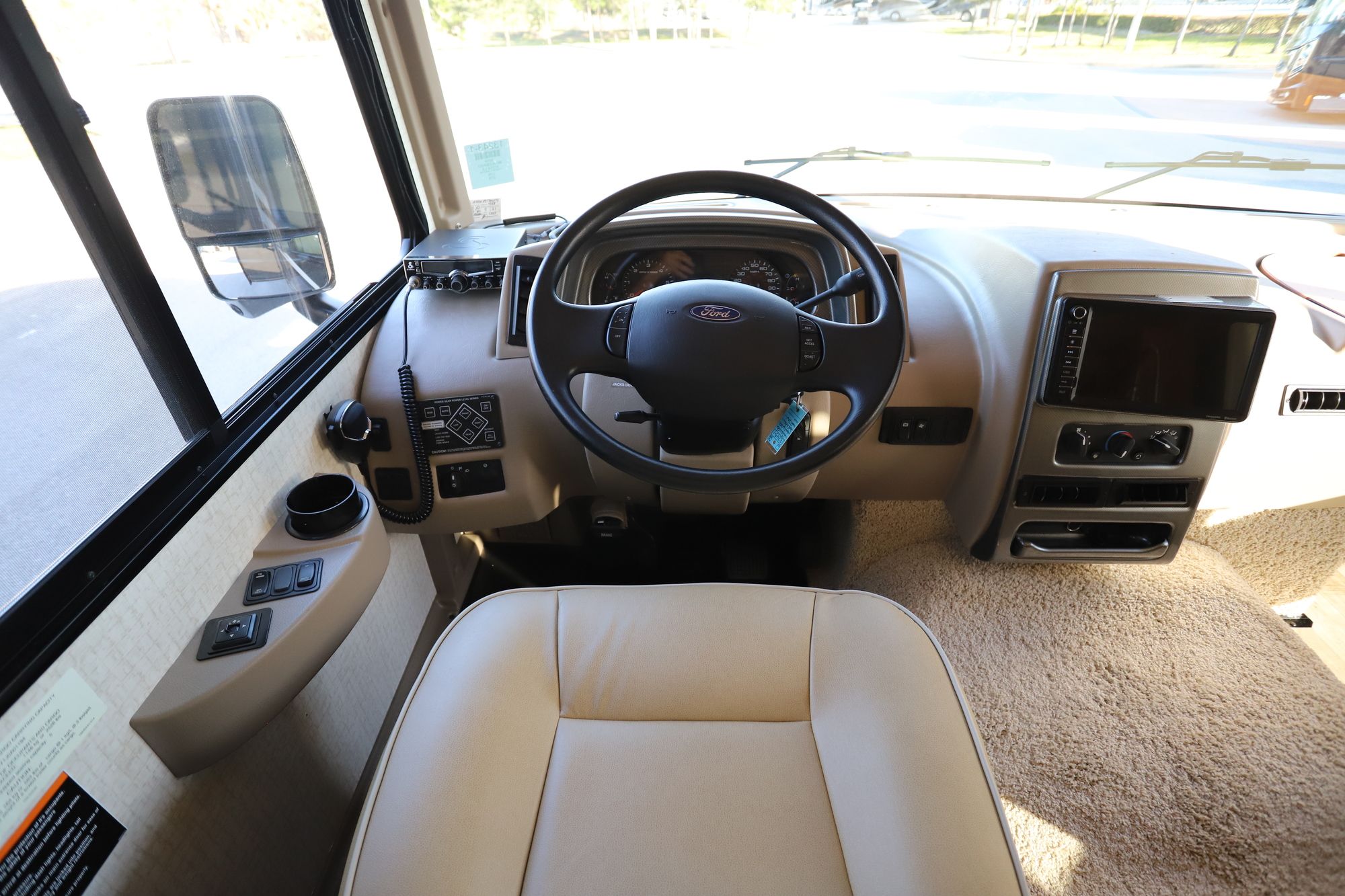 Used 2018 Winnebago Vista Lx 27N Class A  For Sale