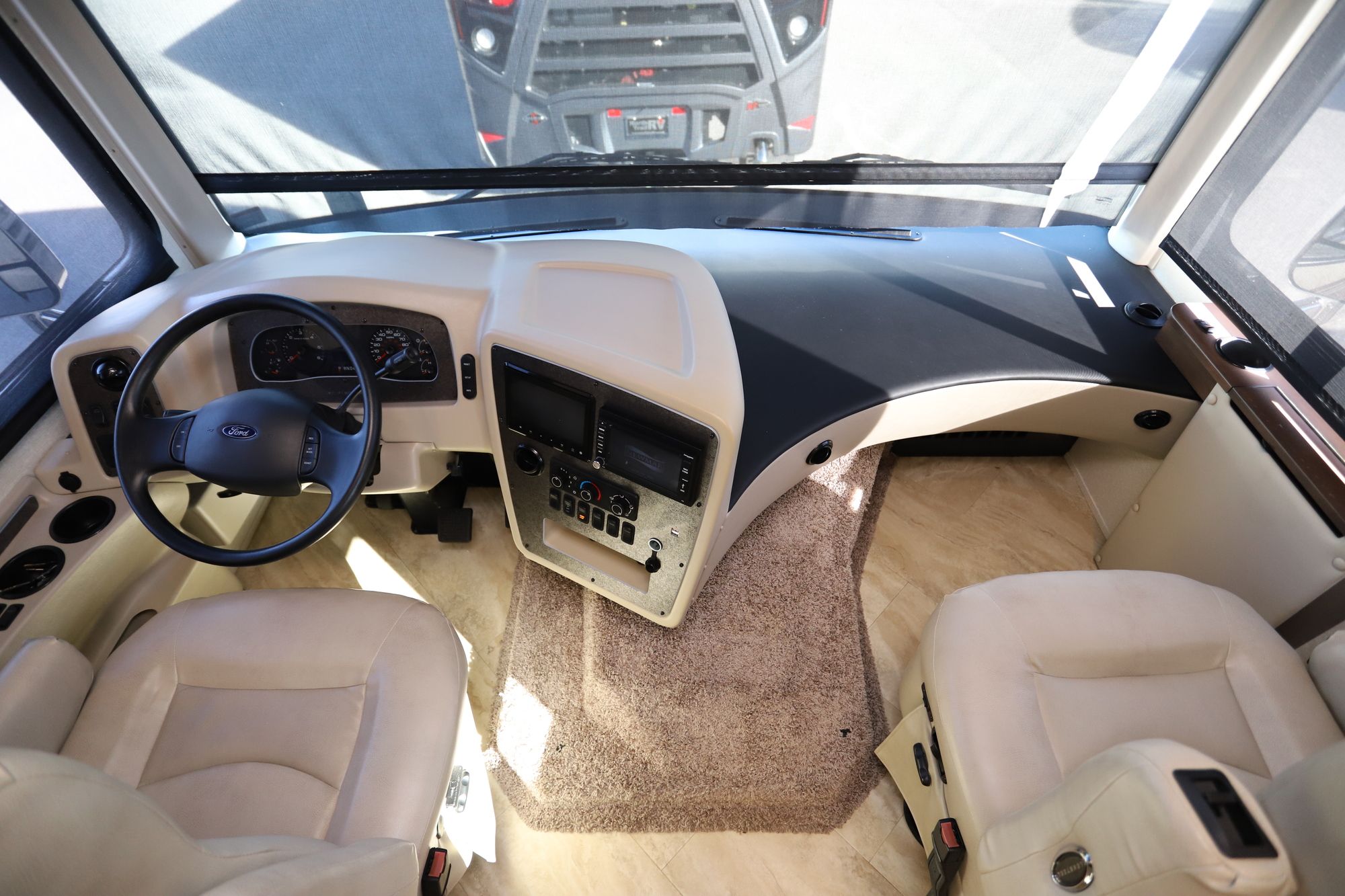 Used 2020 Newmar Canyon Star 3911 Class A  For Sale