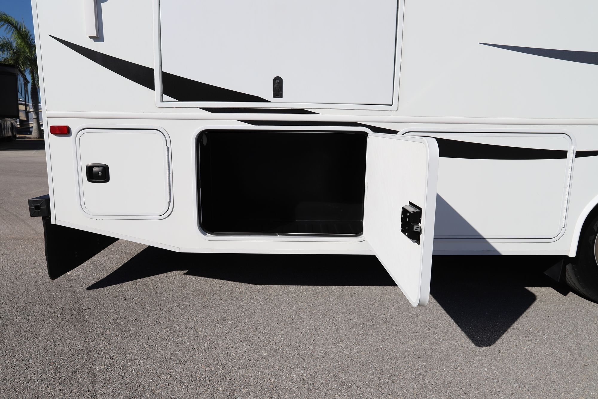 Used 2018 Jayco Alante 31V Class A  For Sale