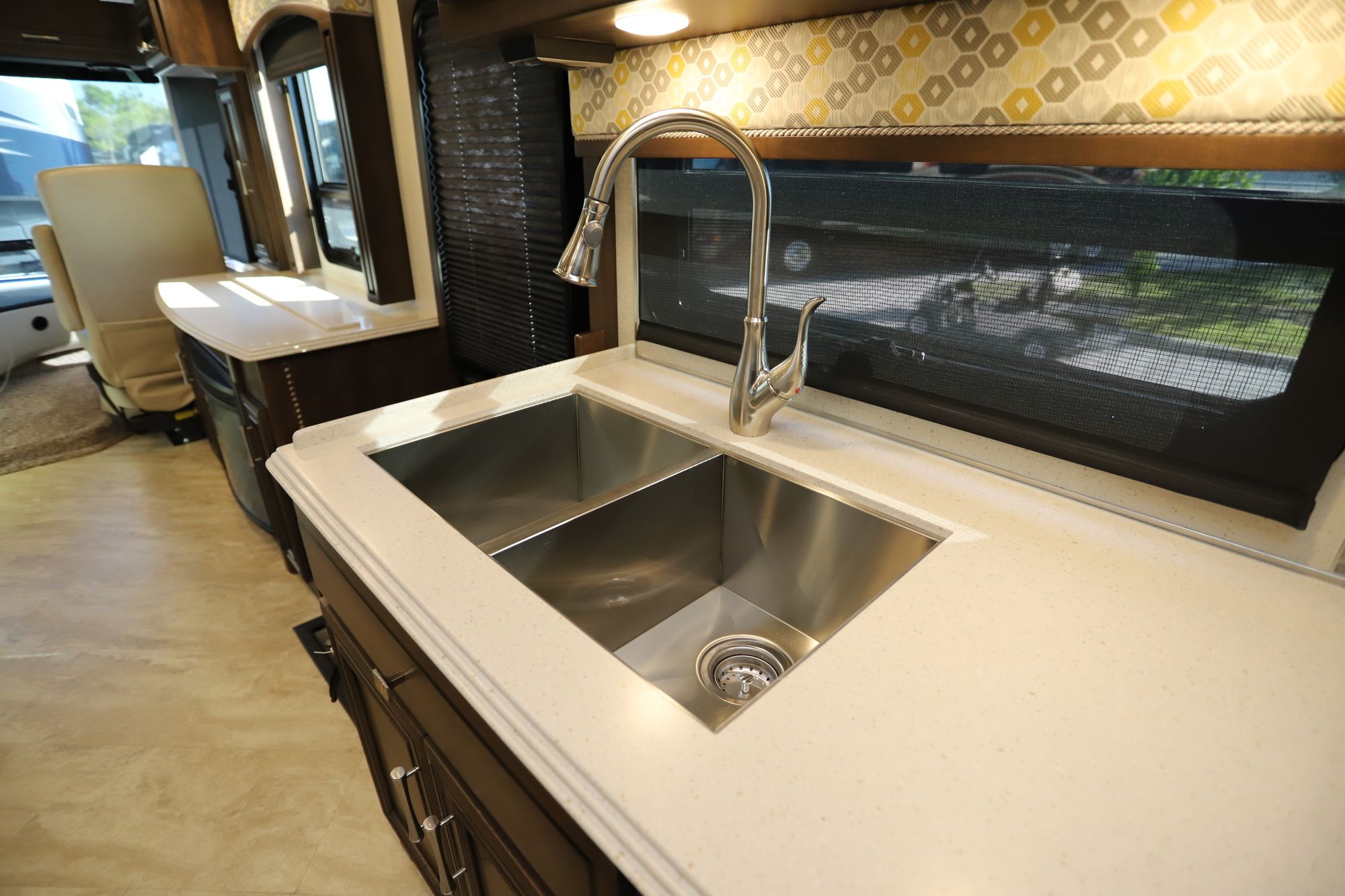 Used 2020 Newmar Canyon Star 3911 Class A  For Sale