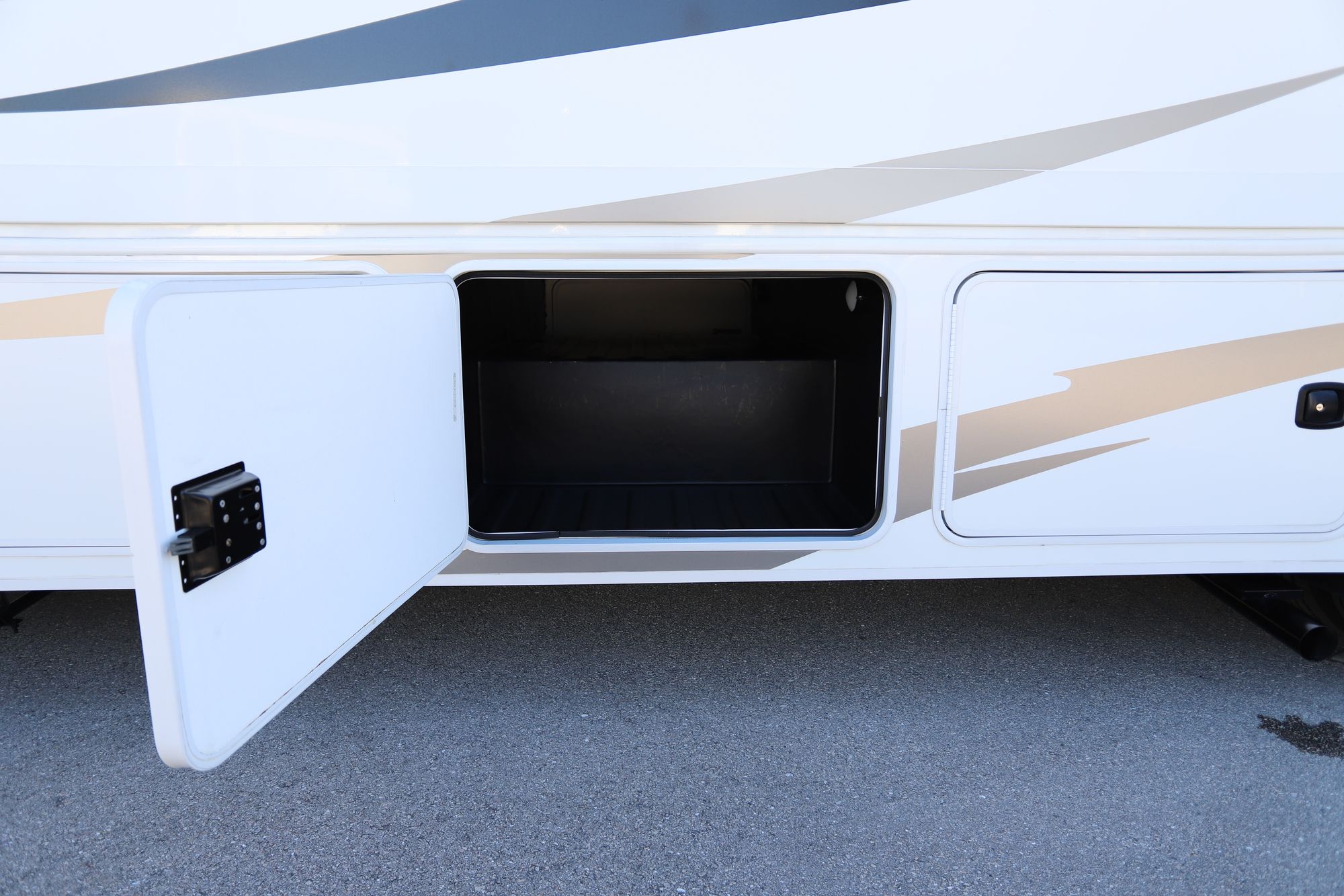 Used 2018 Jayco Alante 31V Class A  For Sale