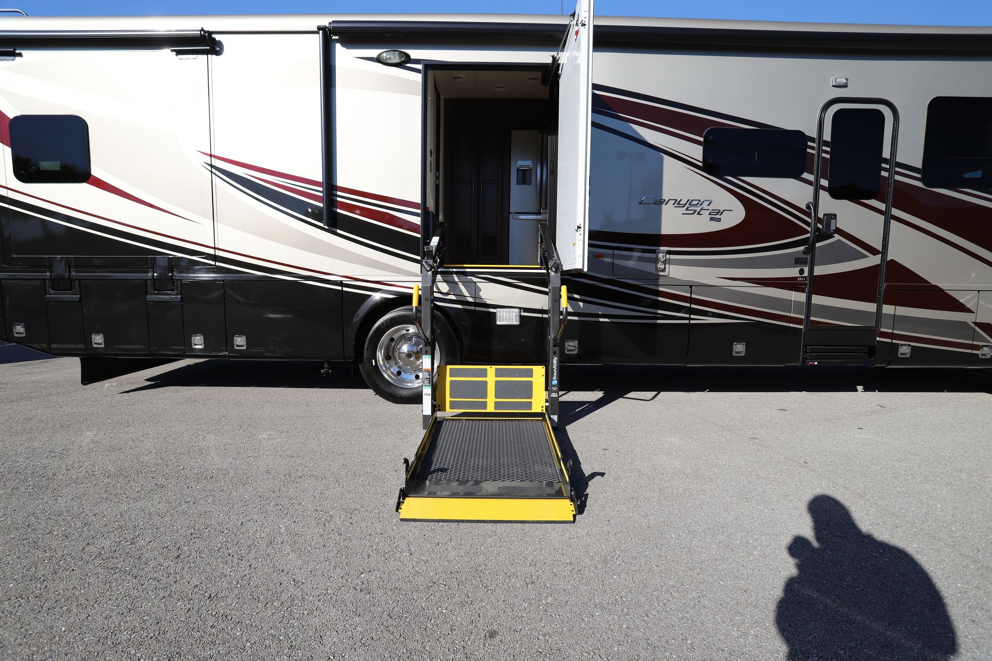 Used 2020 Newmar Canyon Star 3911 Class A  For Sale