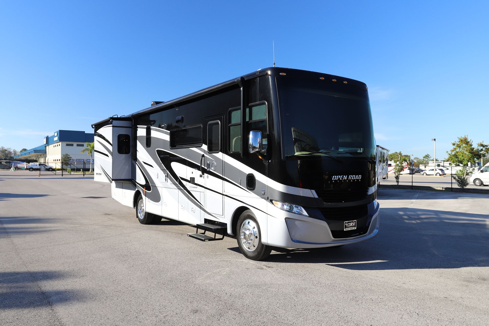 Used 2021 Tiffin Motor Homes Allegro 32SA Class A  For Sale