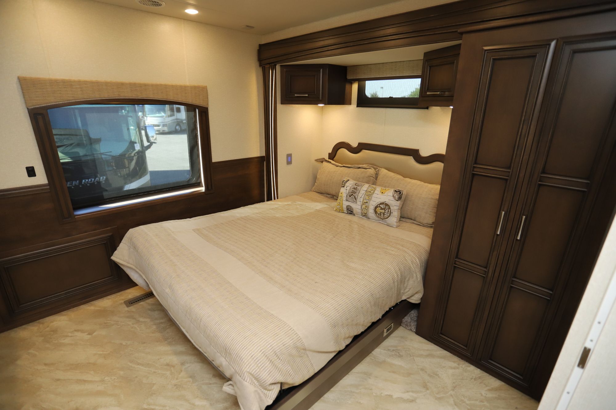 Used 2020 Newmar Canyon Star 3911 Class A  For Sale