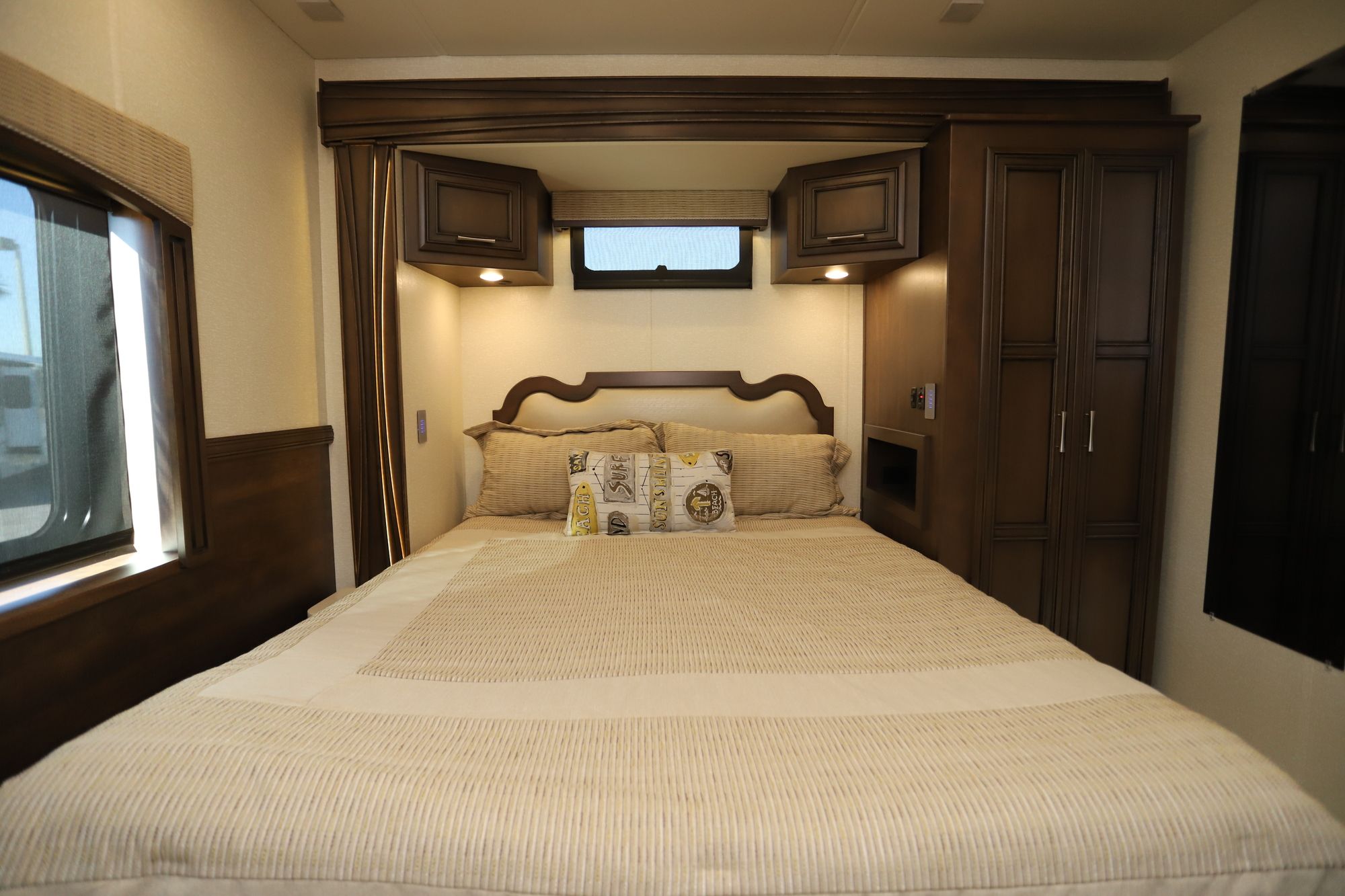 Used 2020 Newmar Canyon Star 3911 Class A  For Sale