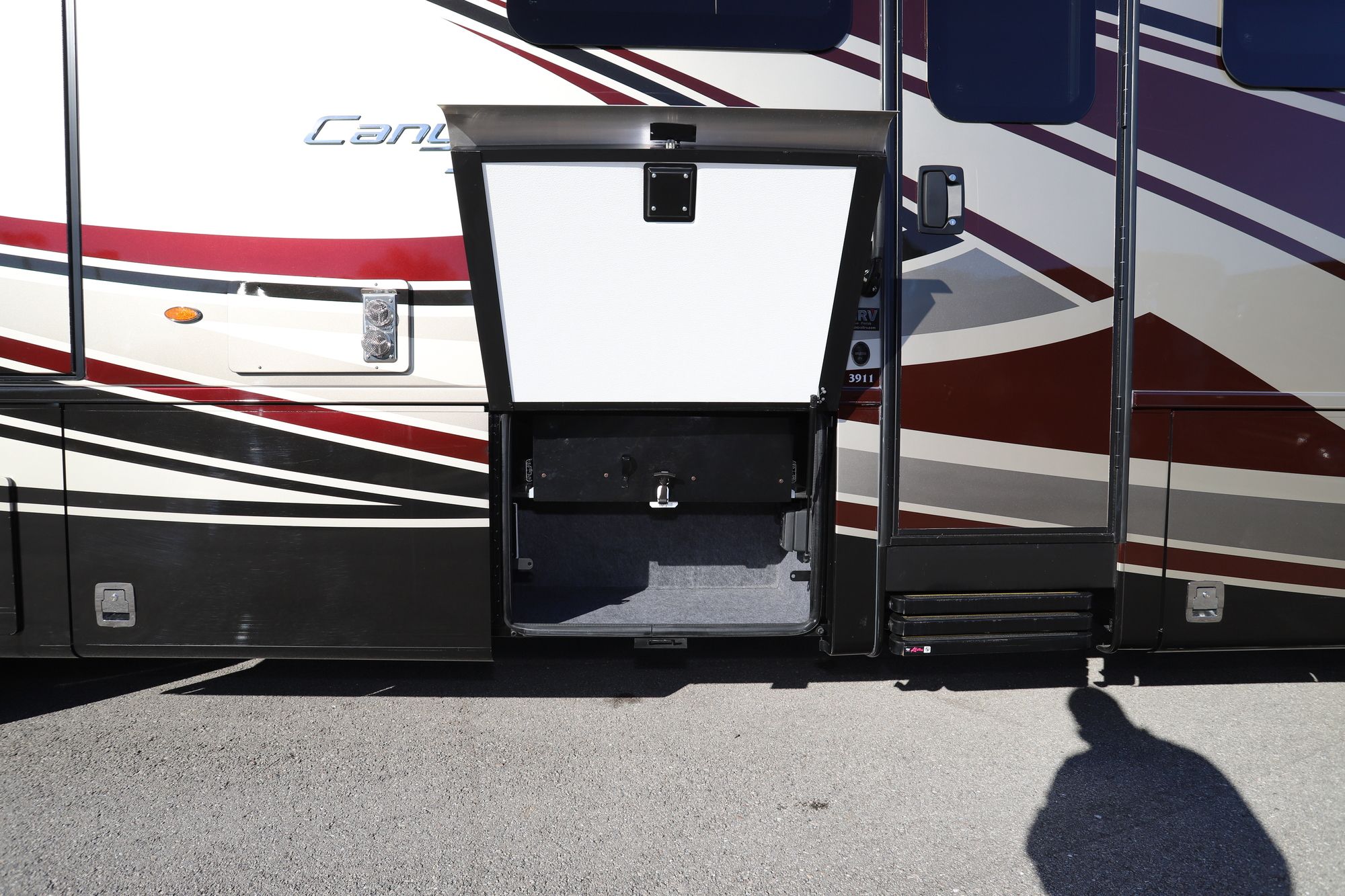 Used 2020 Newmar Canyon Star 3911 Class A  For Sale