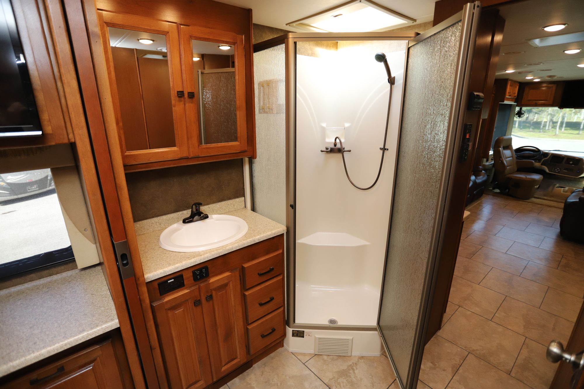 Used 2014 Tiffin Motor Homes Allegro 34TGA Class A  For Sale