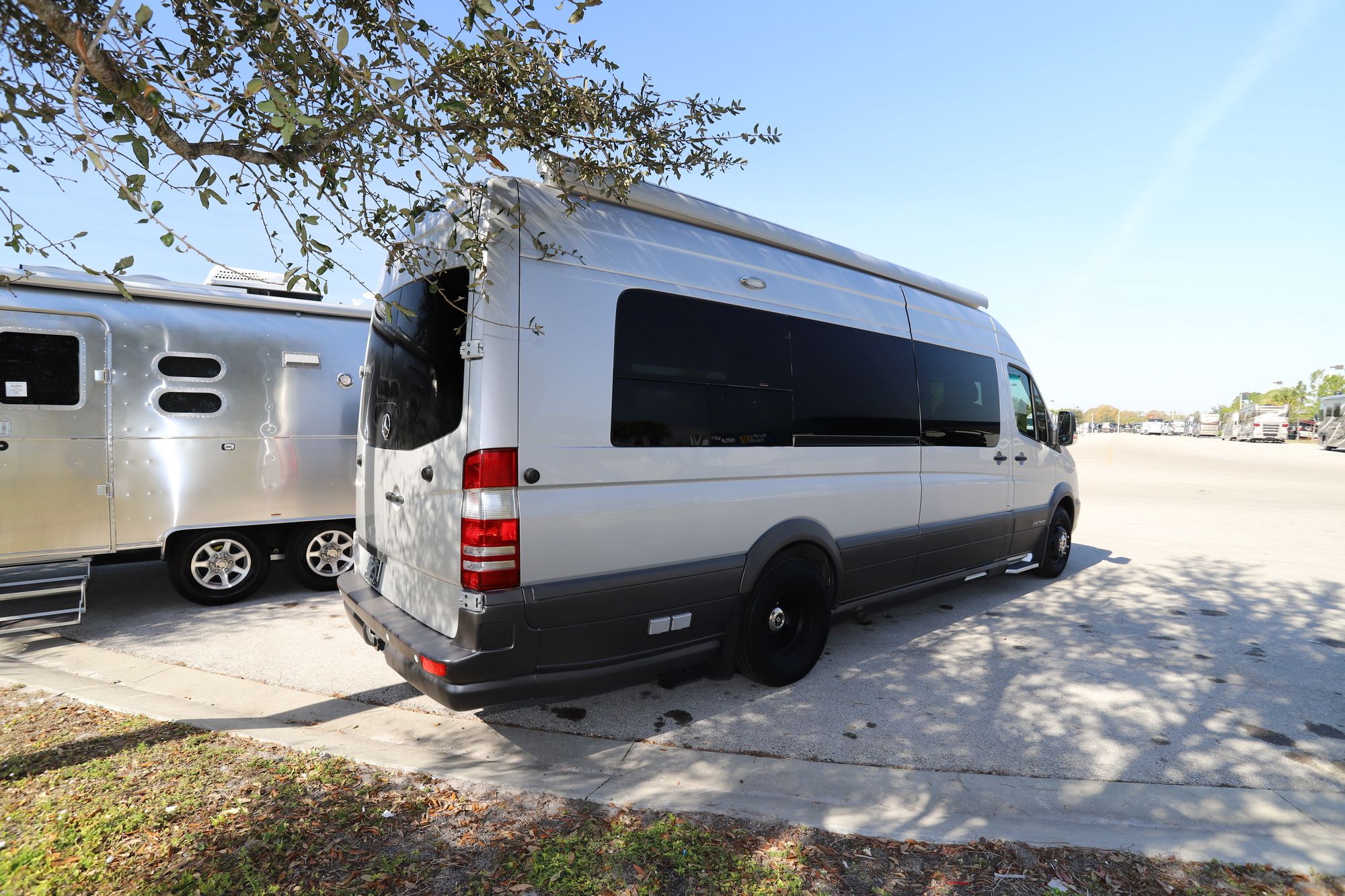 Used 2017 Airstream Interstate LOUNGE Class B  For Sale