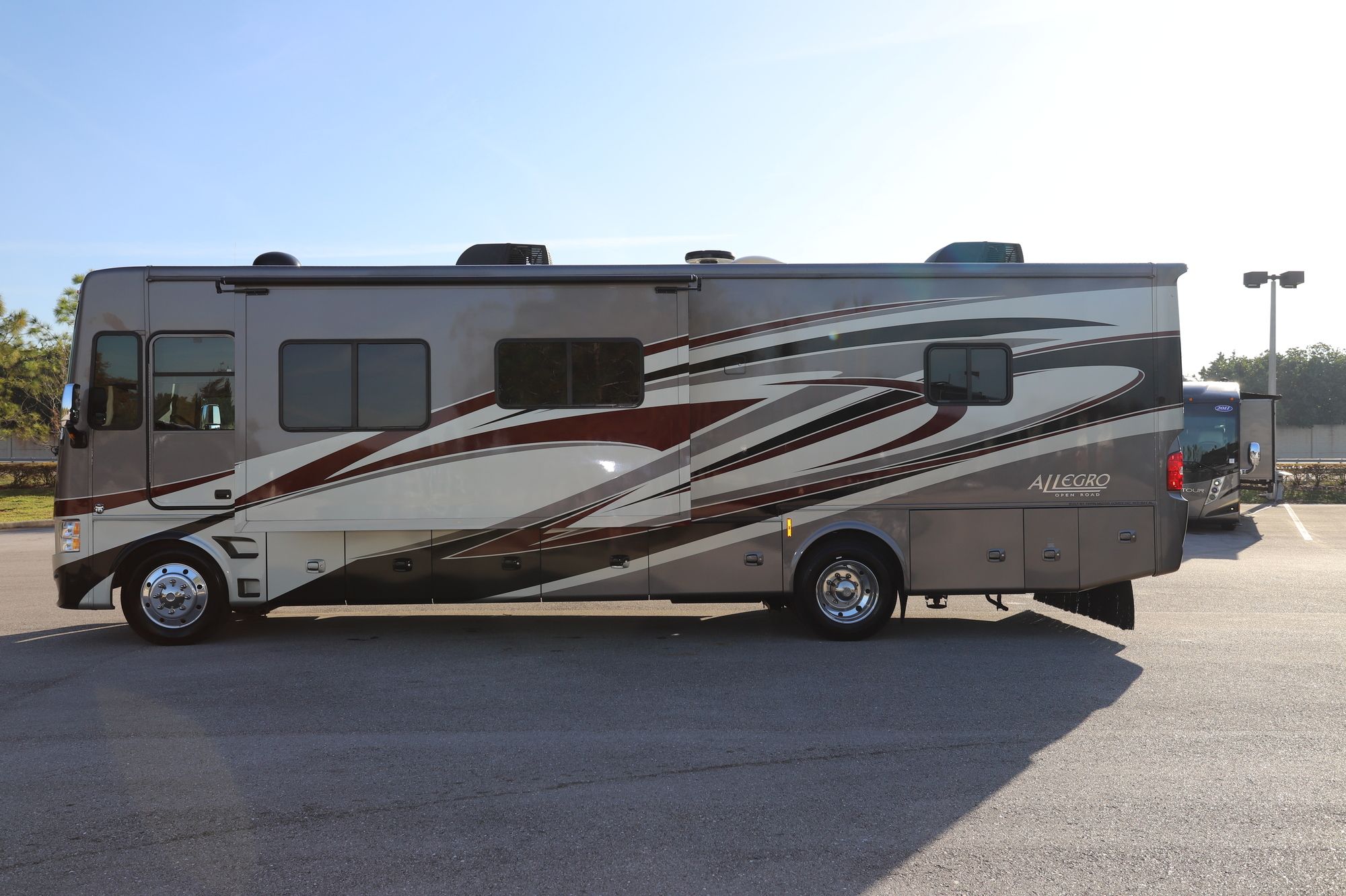 Used 2014 Tiffin Motor Homes Allegro 34TGA Class A  For Sale