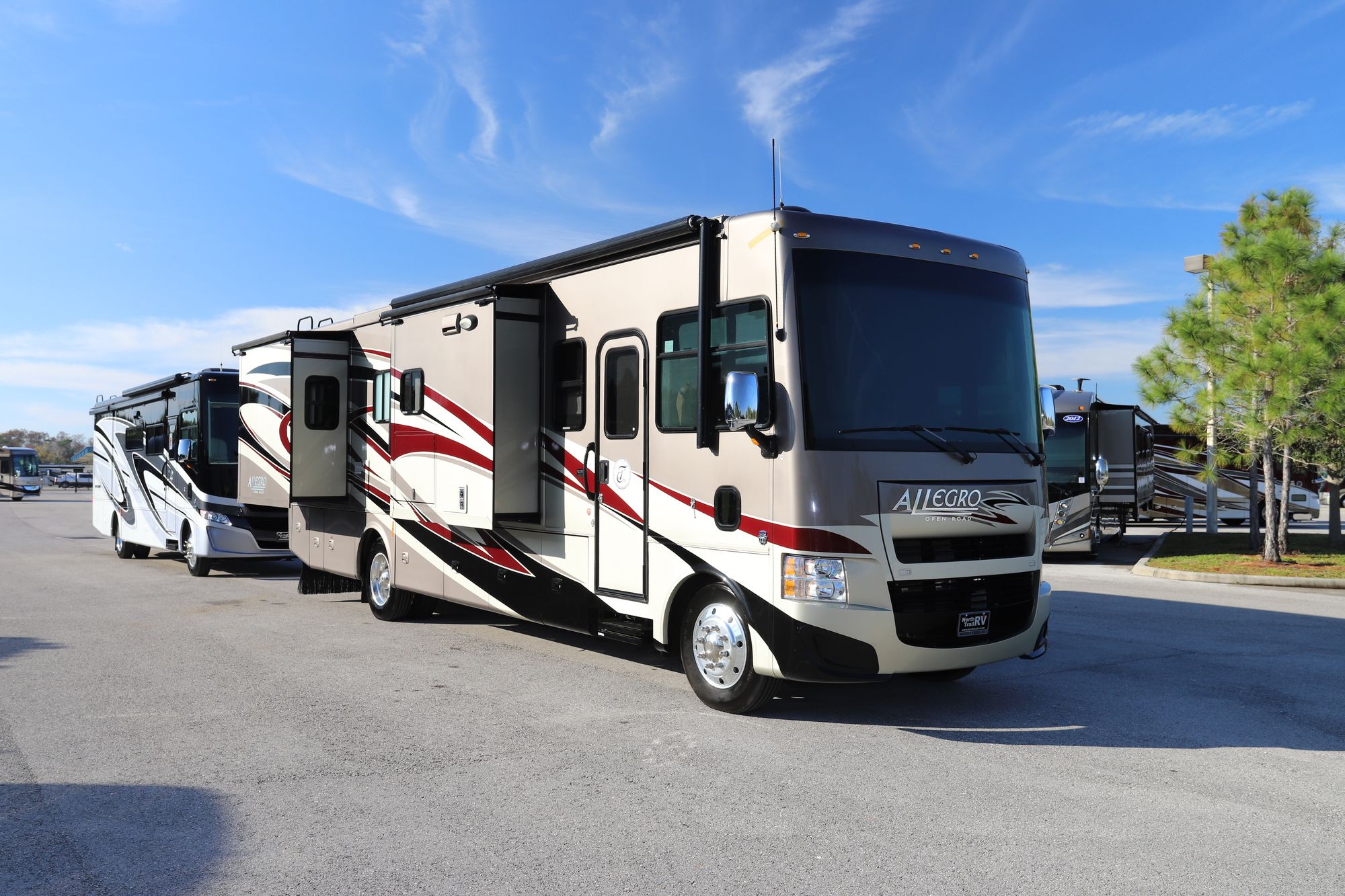 Used 2014 Tiffin Motor Homes Allegro 34TGA Class A  For Sale