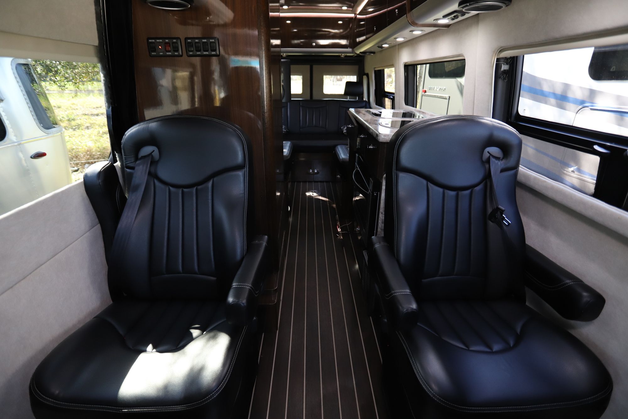 Used 2017 Airstream Interstate LOUNGE Class B  For Sale