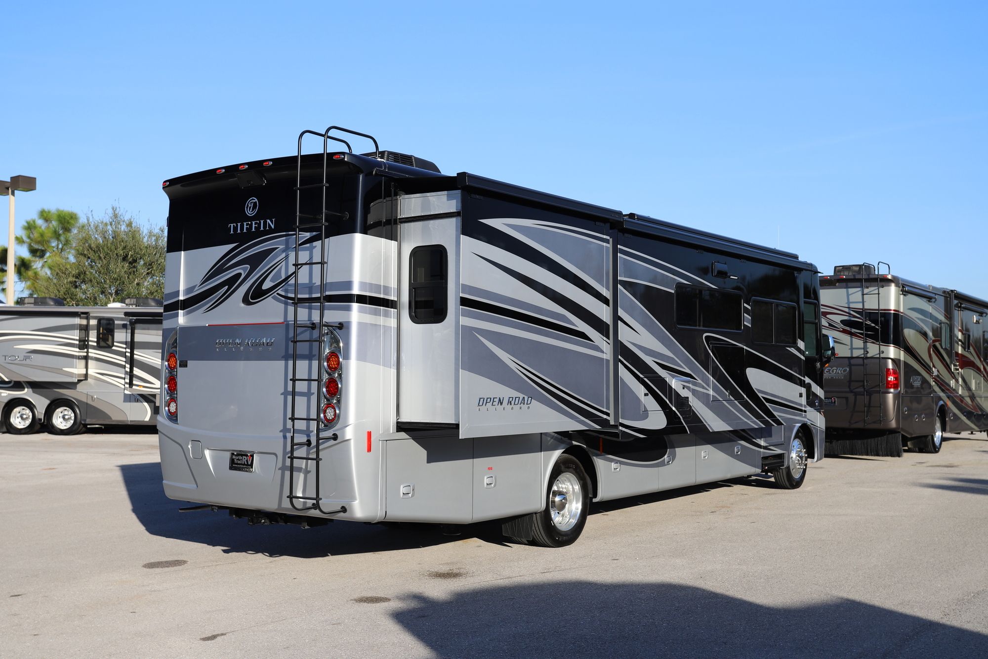 New 2021 Tiffin Motor Homes Allegro 34PA Class A  For Sale