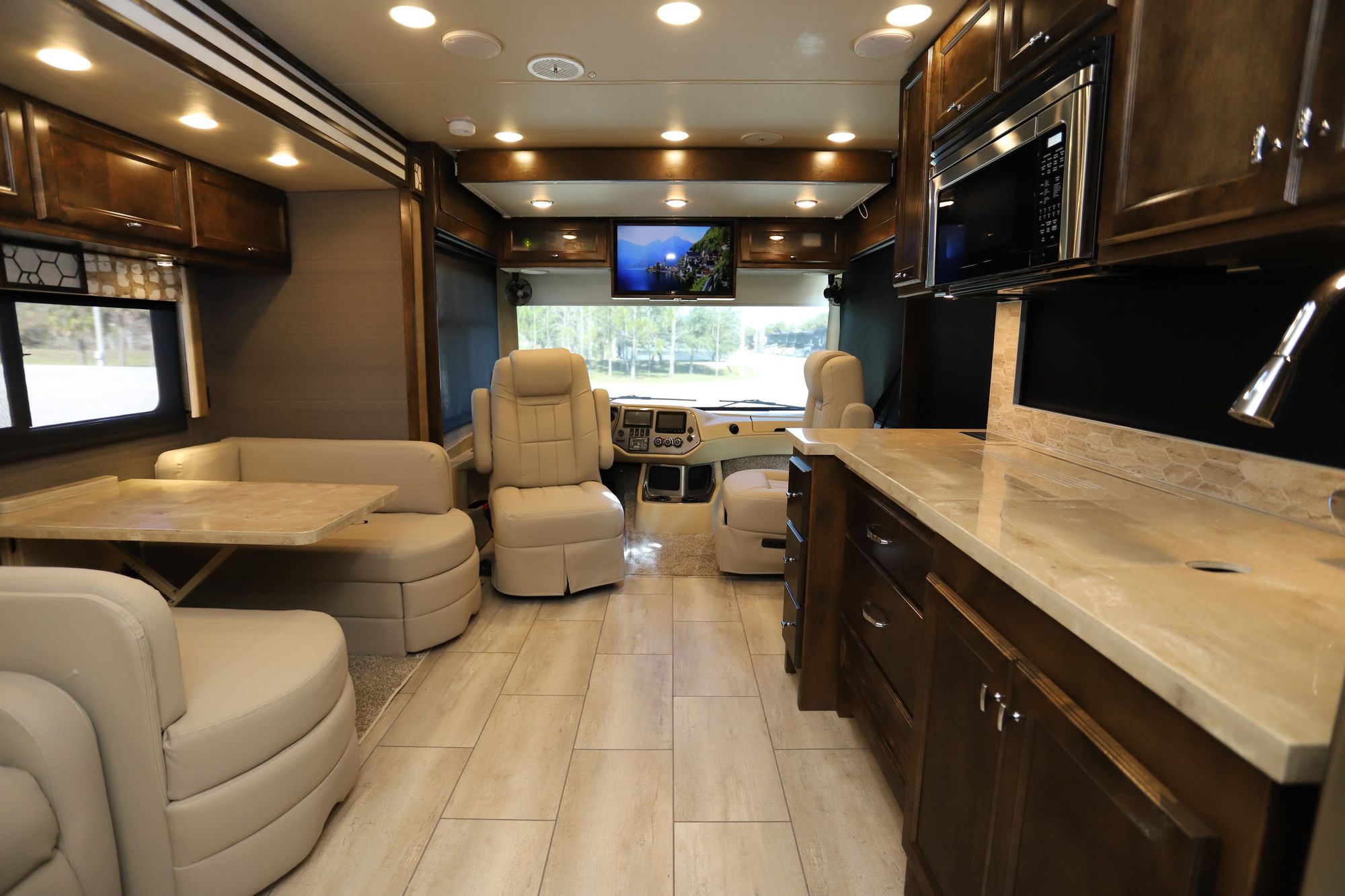 New 2021 Tiffin Motor Homes Allegro 36UA Class A  For Sale