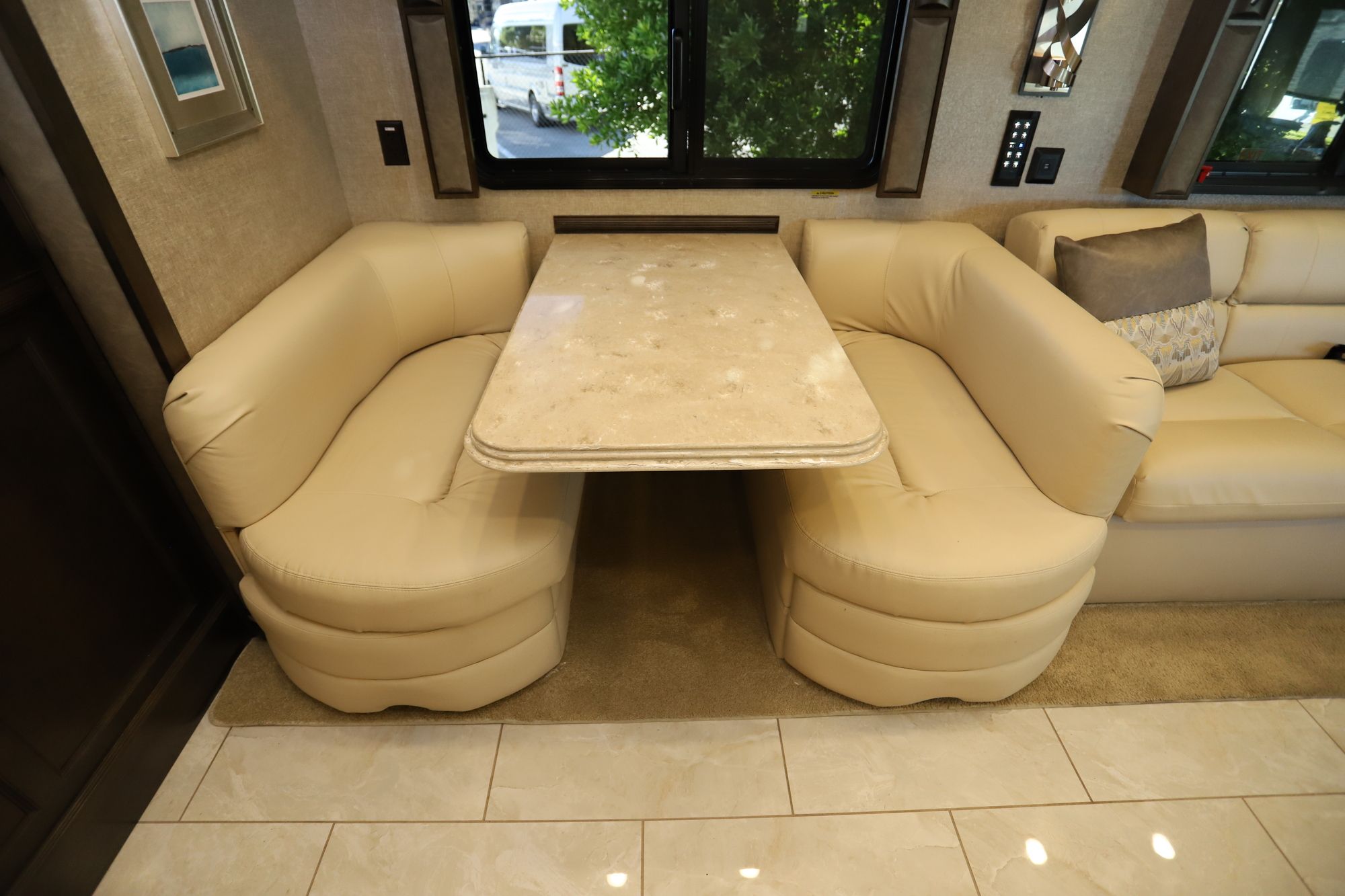 Used 2018 Tiffin Motor Homes Phaeton 37BH Class A  For Sale