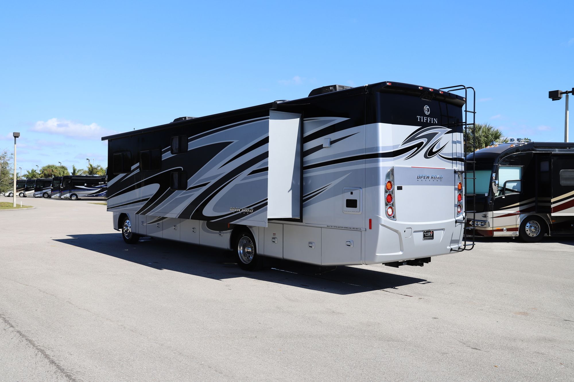 New 2021 Tiffin Motor Homes Allegro 36UA Class A  For Sale