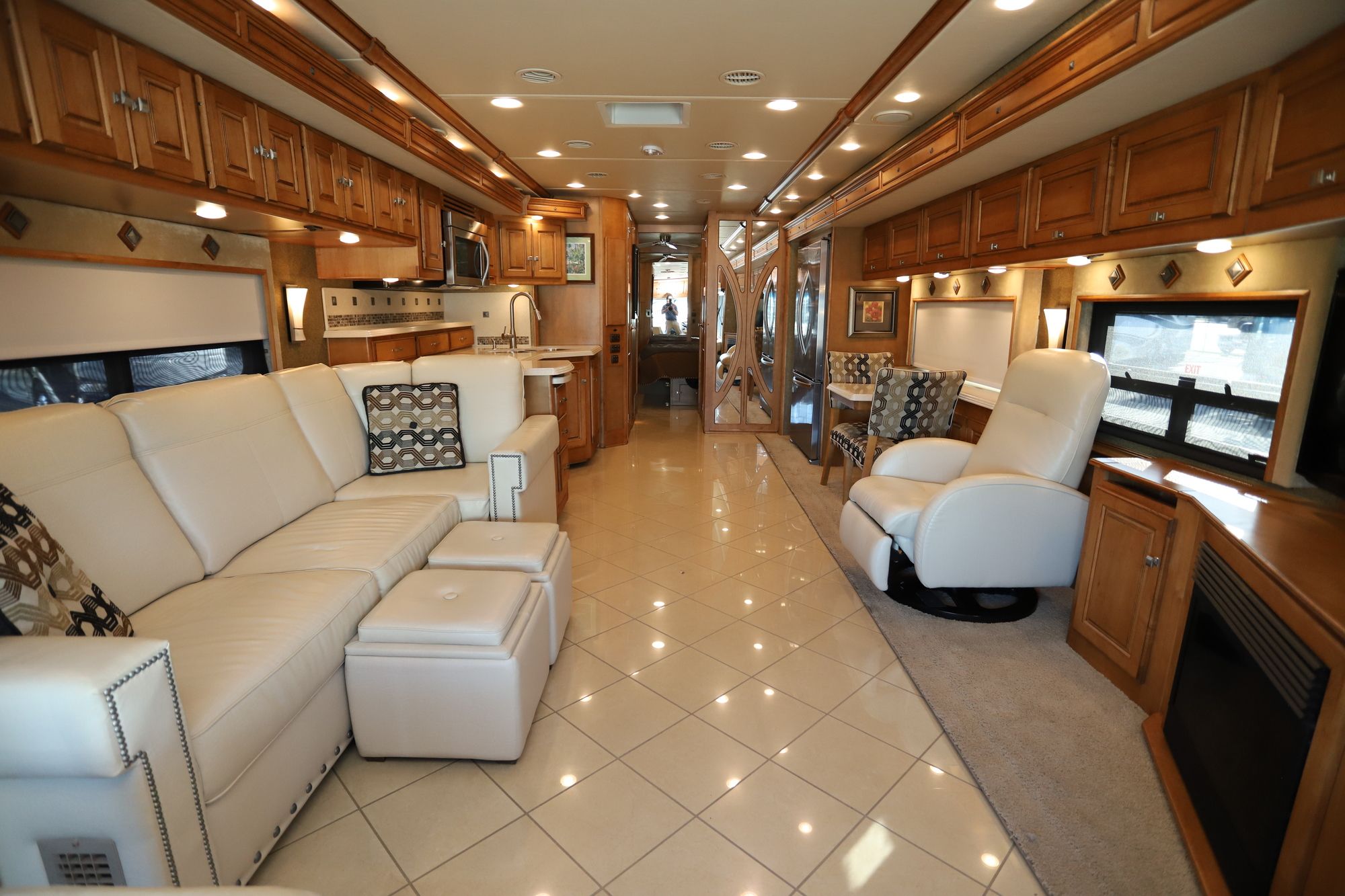 Used 2014 Itasca Meridian 40U Class A  For Sale