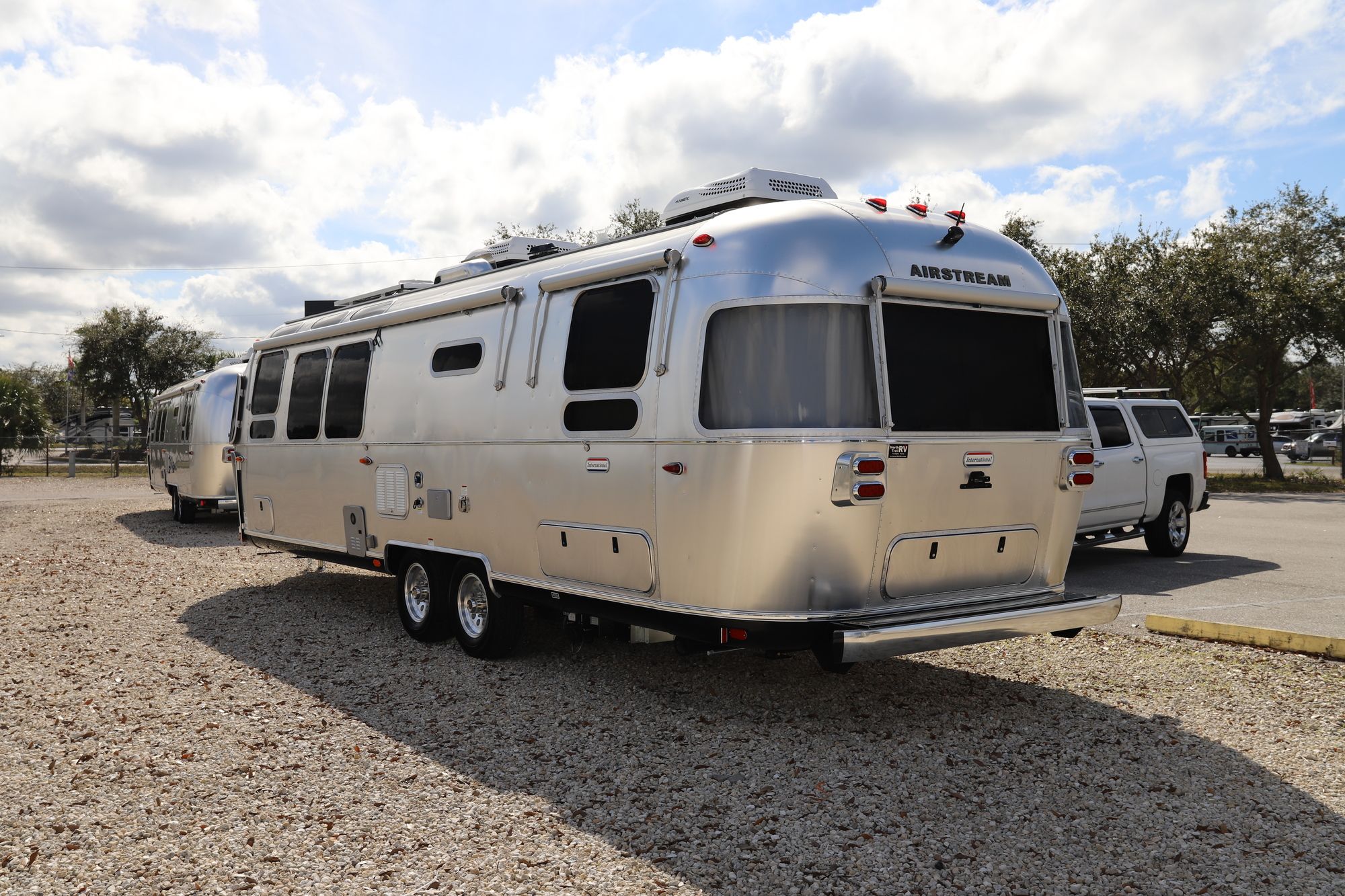 New 2021 Airstream International 30RB Travel Trailer  For Sale