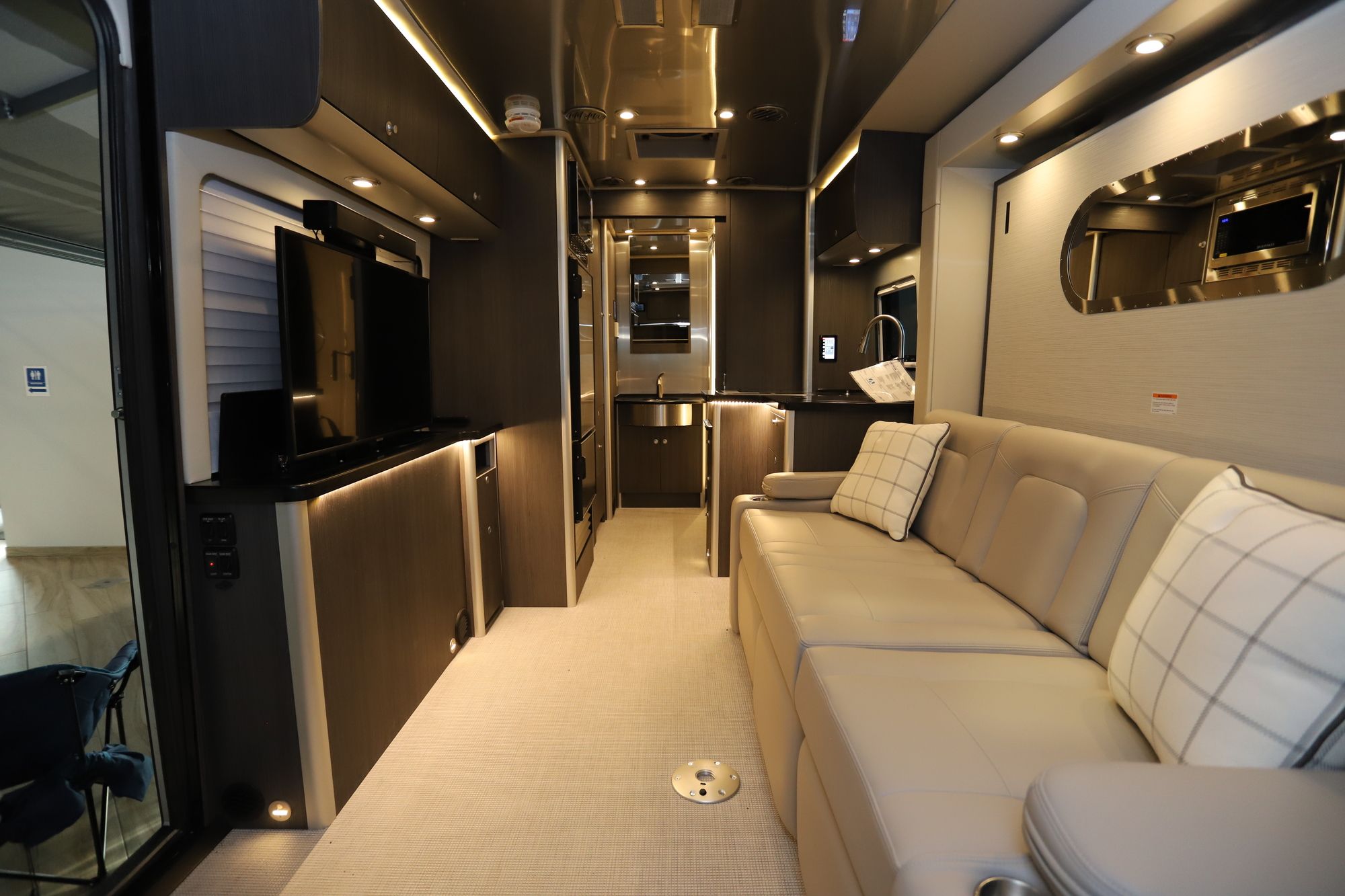 New 2021 Airstream Atlas MB Class C  For Sale