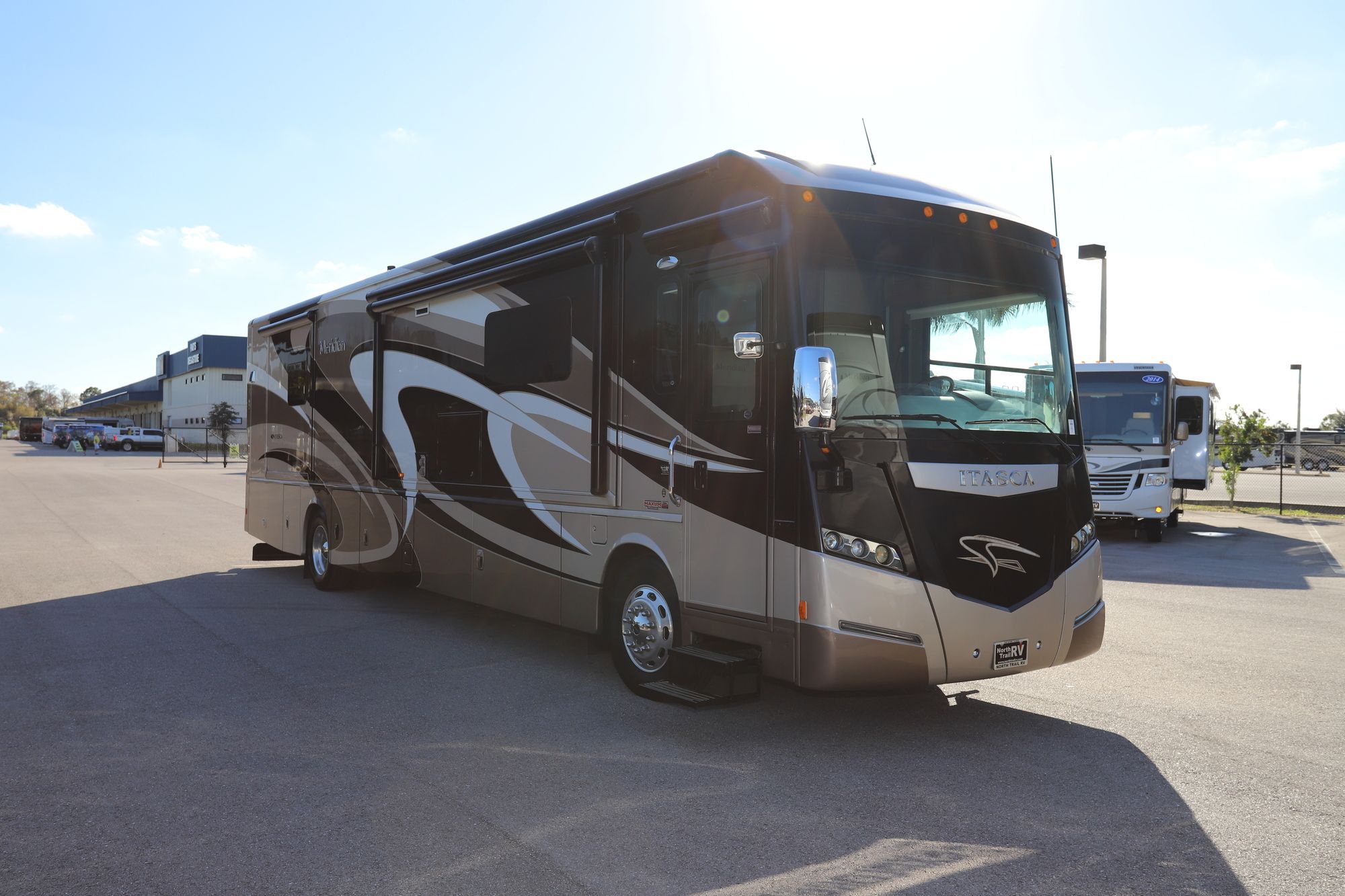 Used 2014 Itasca Meridian 40U Class A  For Sale