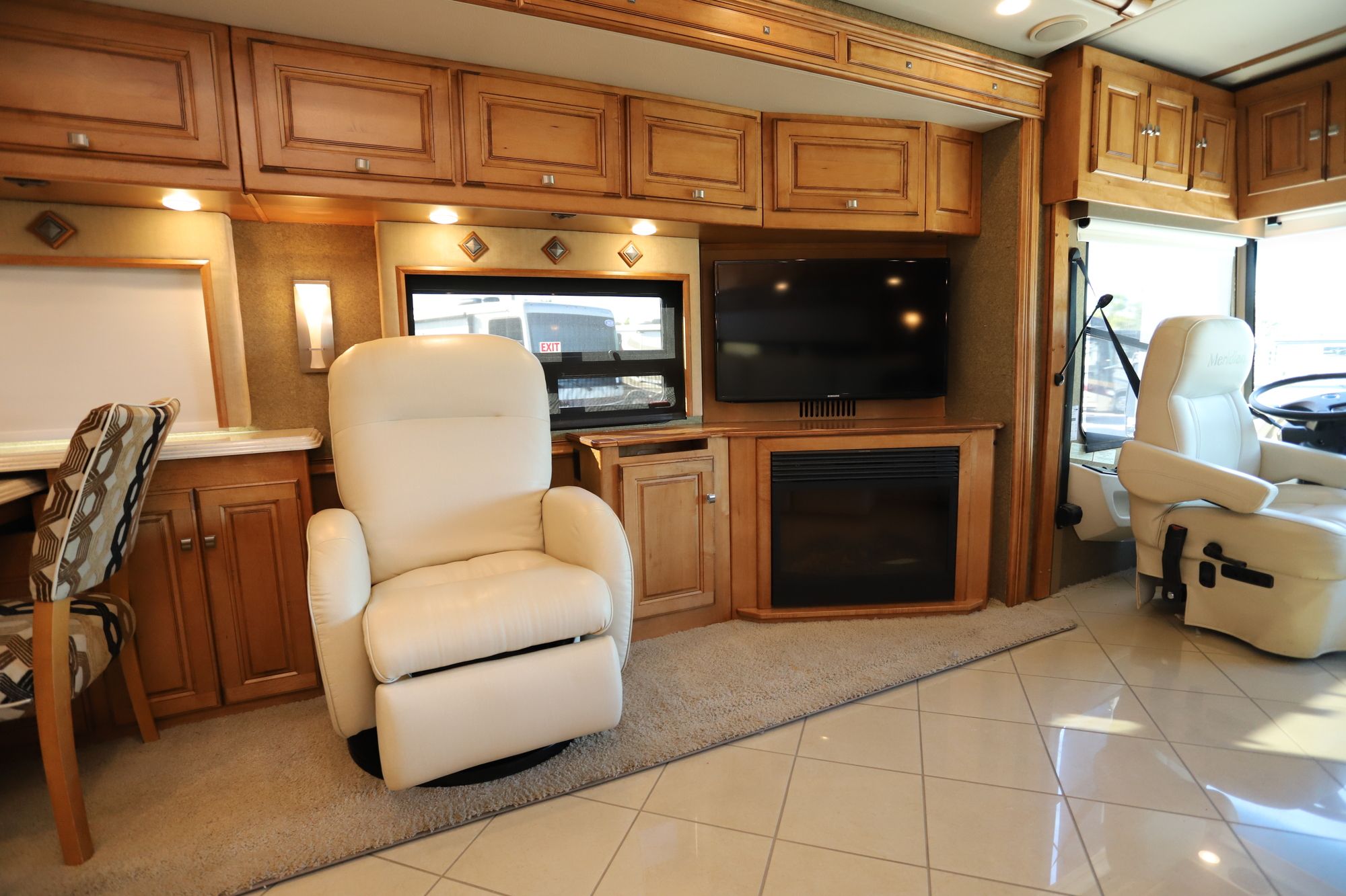 Used 2014 Itasca Meridian 40U Class A  For Sale