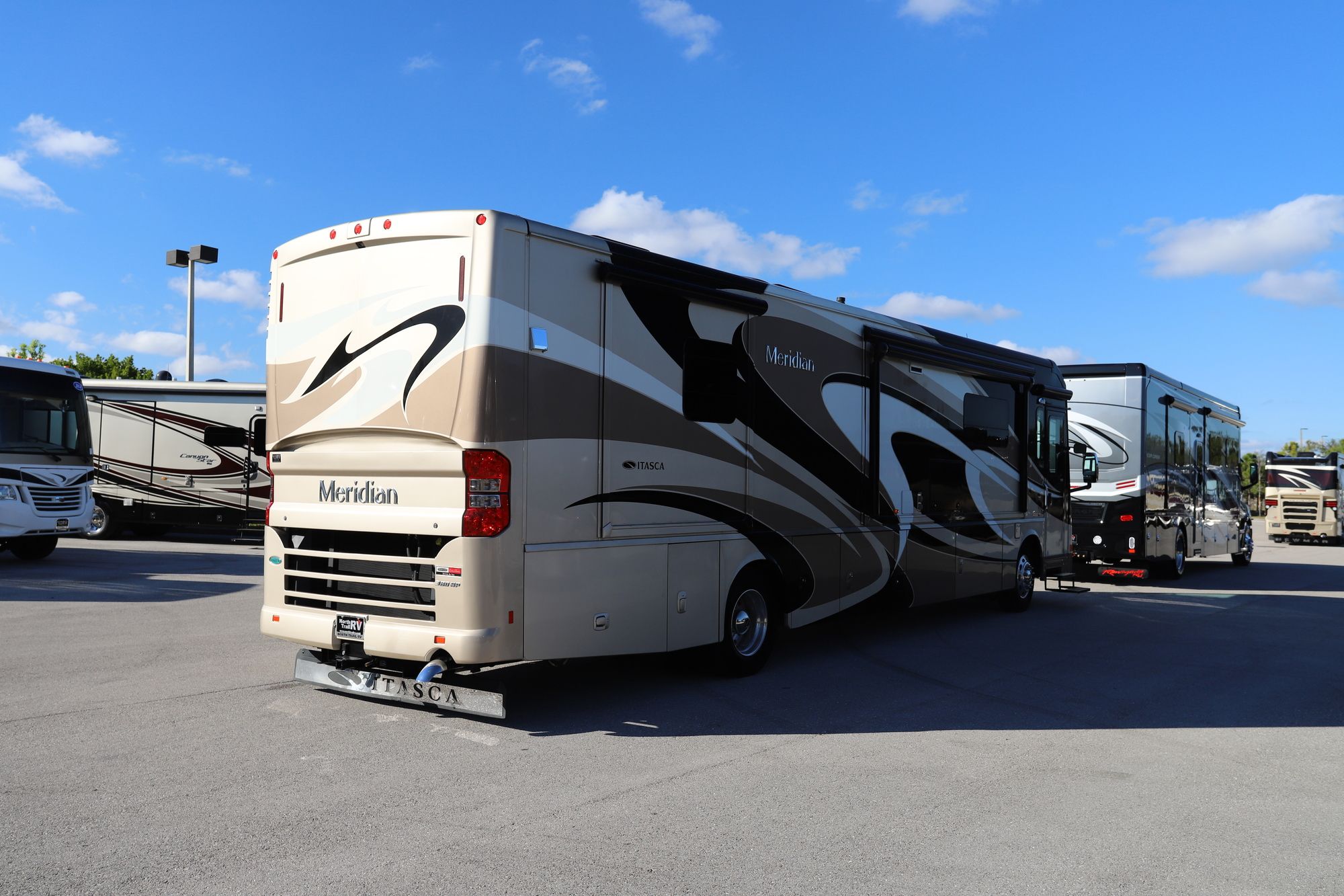 Used 2014 Itasca Meridian 40U Class A  For Sale