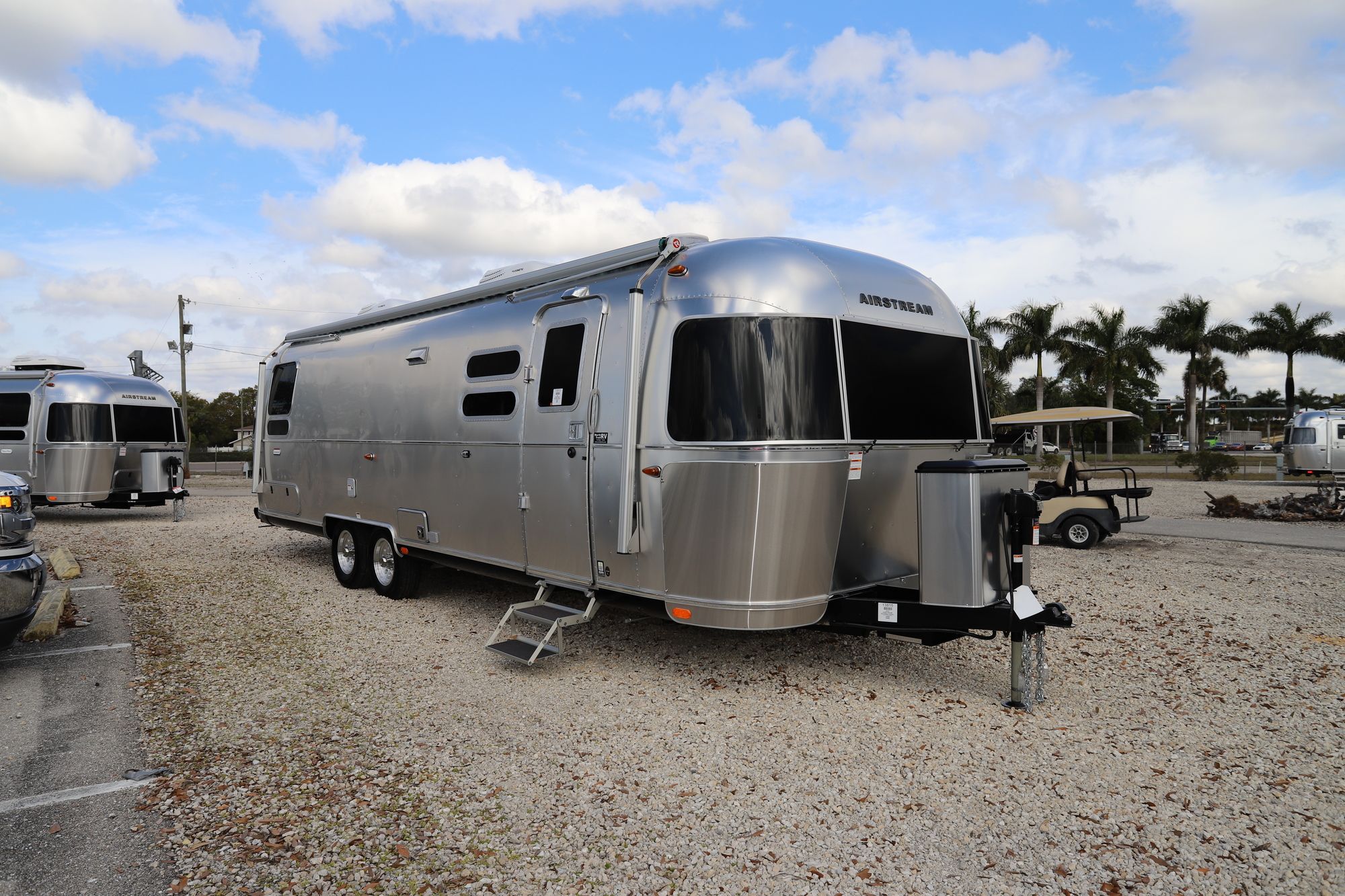 New 2021 Airstream International 30RB Travel Trailer  For Sale