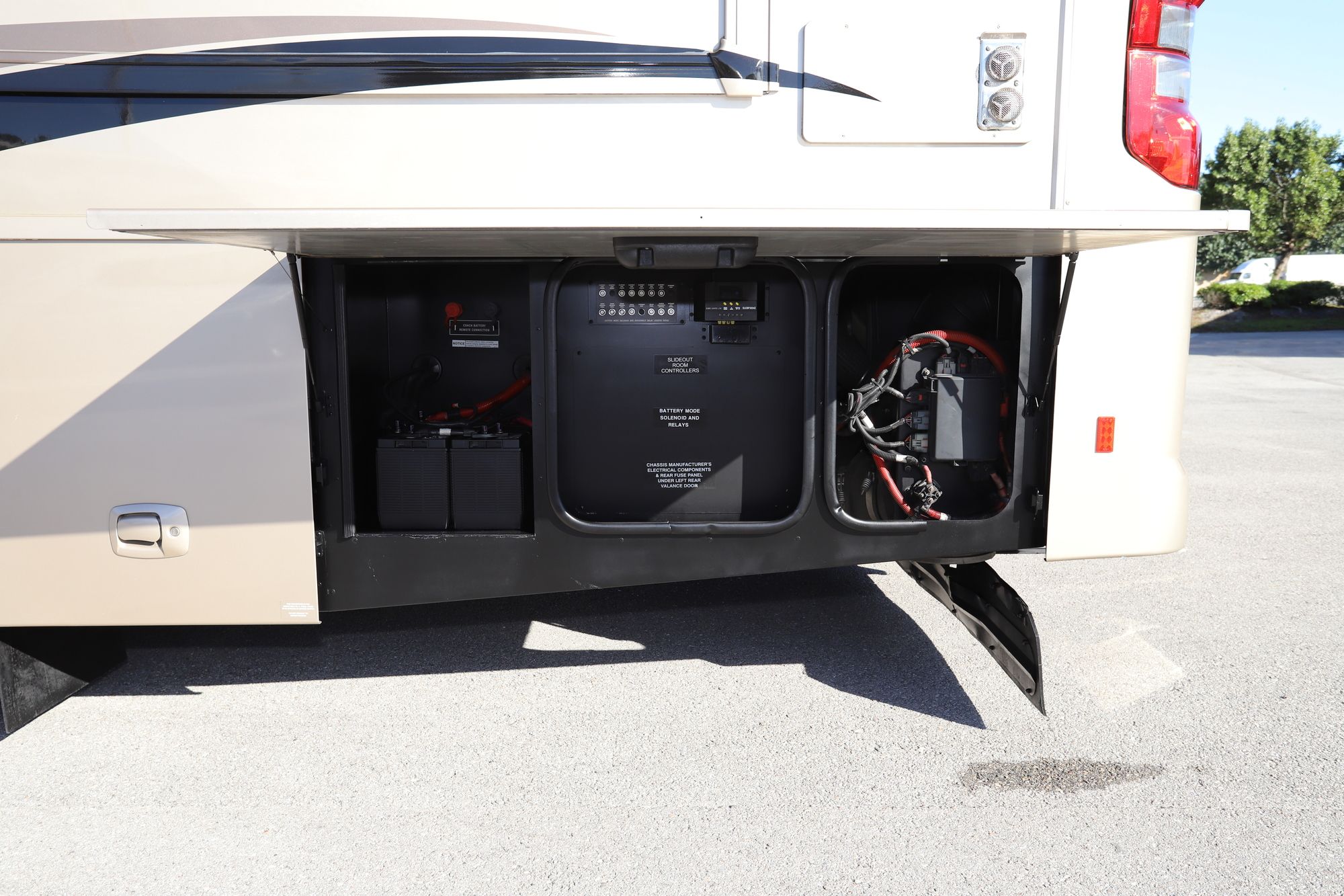 Used 2014 Itasca Meridian 40U Class A  For Sale