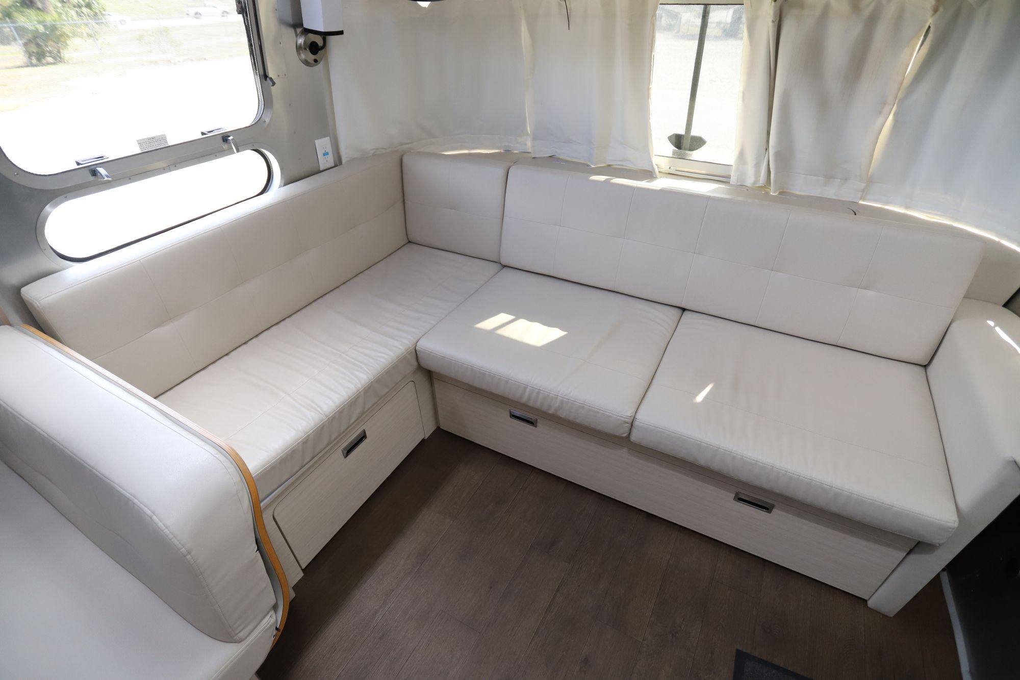 Used 2018 Airstream International 30 SERENITY Travel Trailer  For Sale