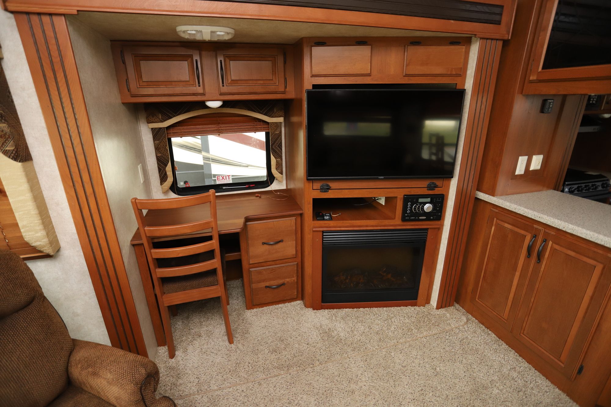 Used 2013 Keystone Montana 343 RL Fifth Wheel  For Sale