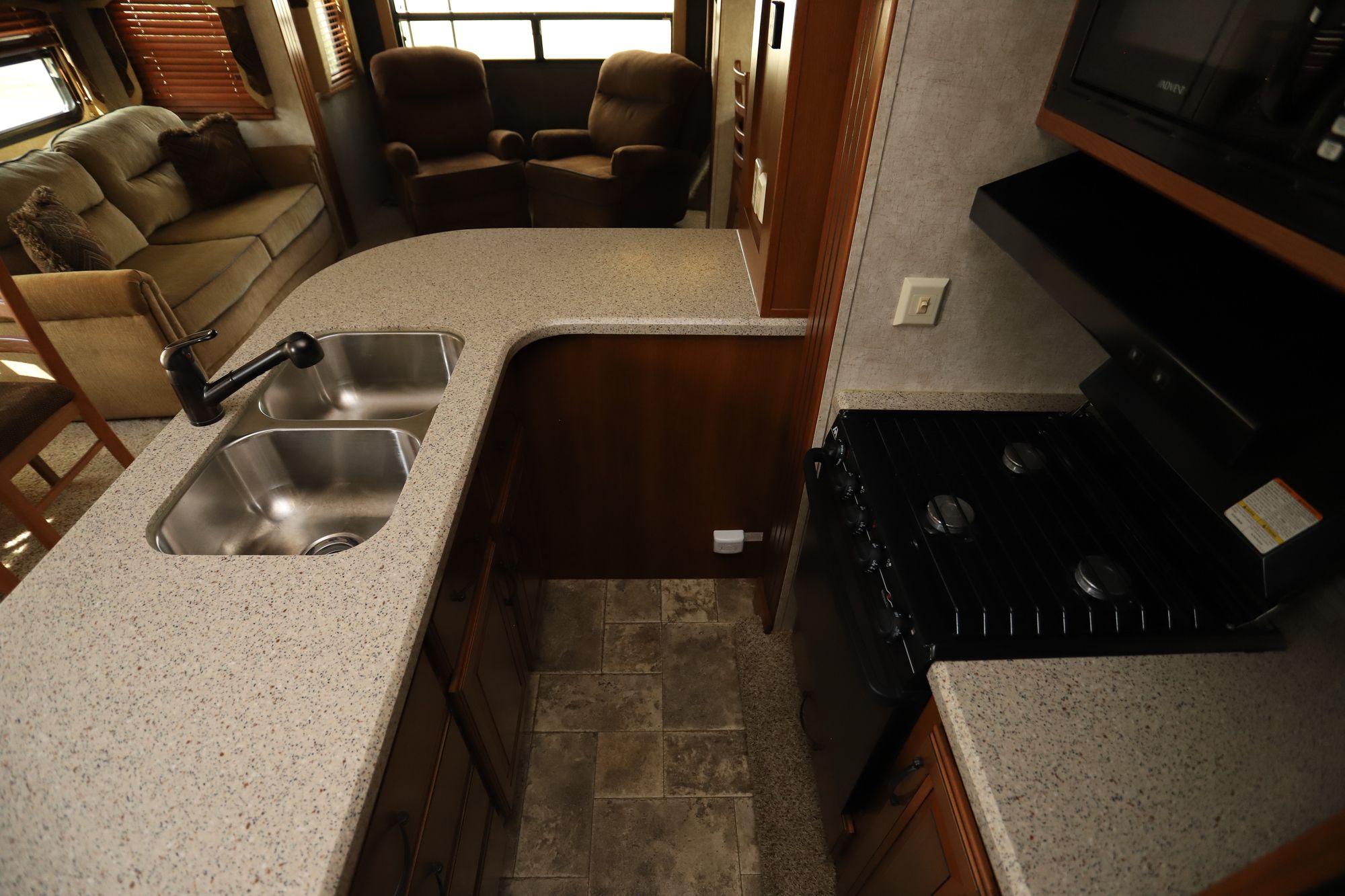 Used 2013 Keystone Montana 343 RL Fifth Wheel  For Sale