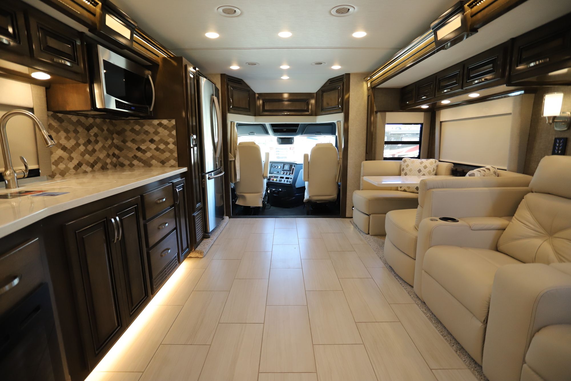 New 2022 Renegade Rv Explorer 40ERB Super C  For Sale