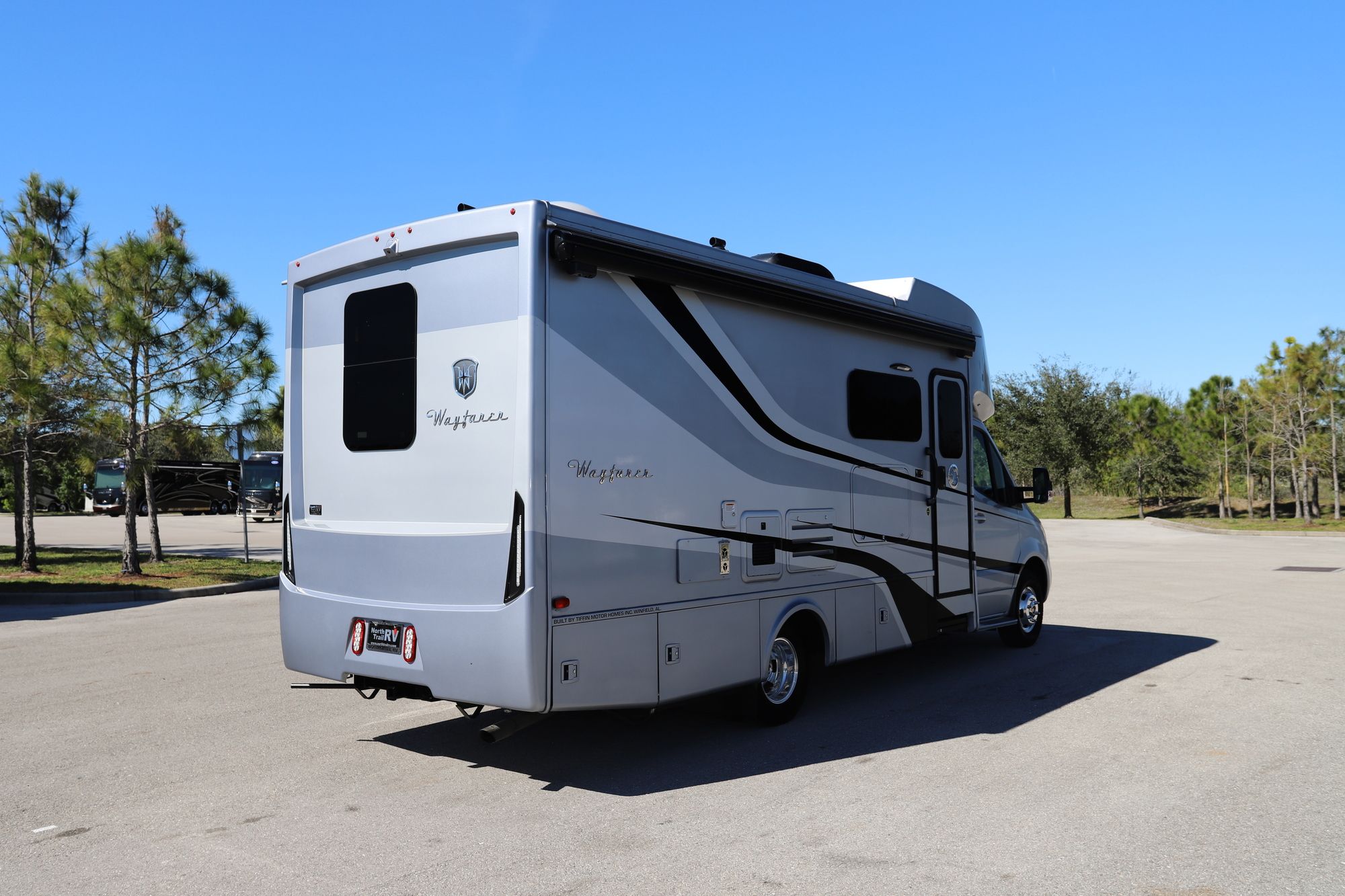 Used 2021 Tiffin Motor Homes Wayfarer 25RW Class C  For Sale