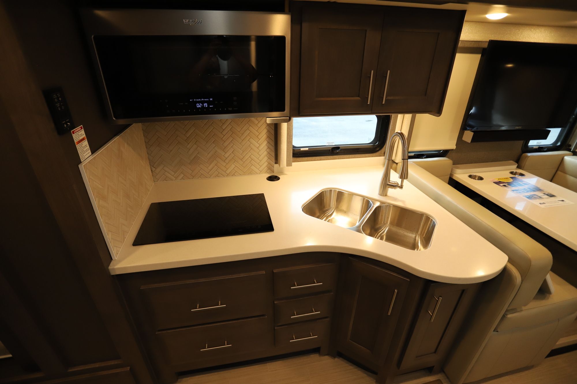 Used 2018 Tiffin Motor Homes Allegro Bus 37AP Class A  For Sale