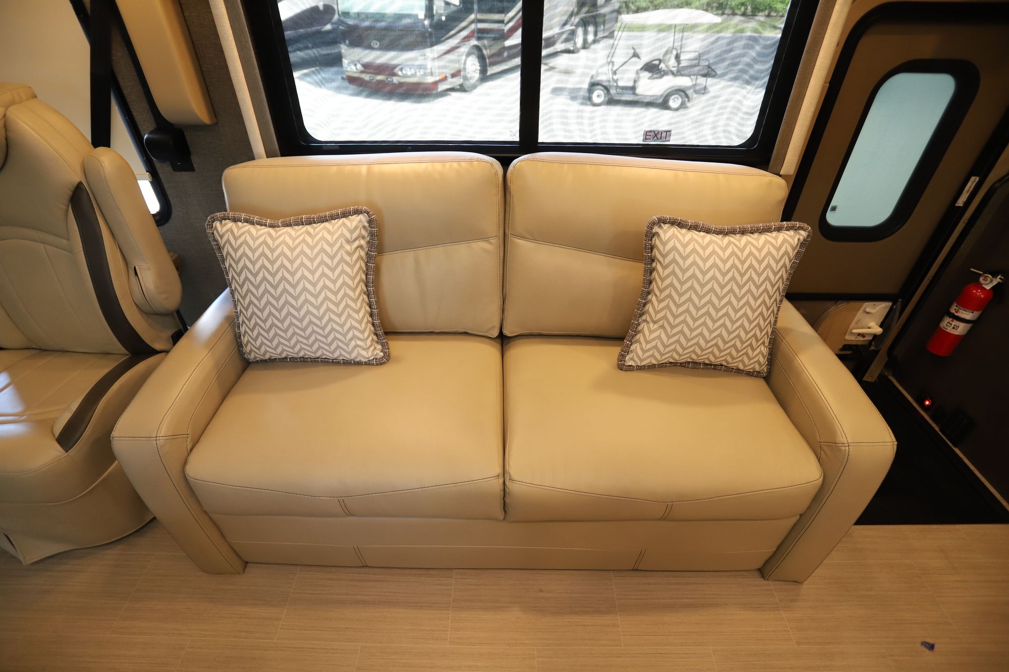 Used 2018 Tiffin Motor Homes Allegro Bus 37AP Class A  For Sale