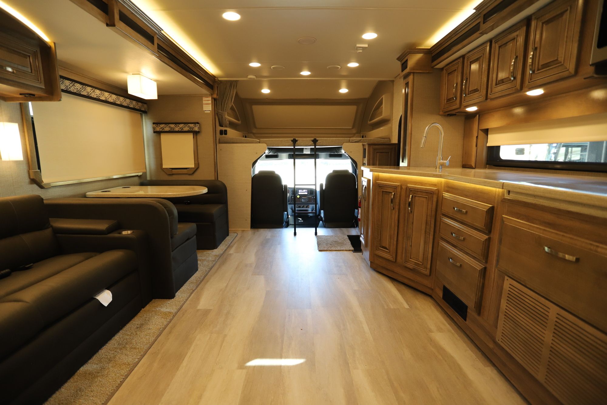 New 2021 Jayco Seneca 37L Super C  For Sale