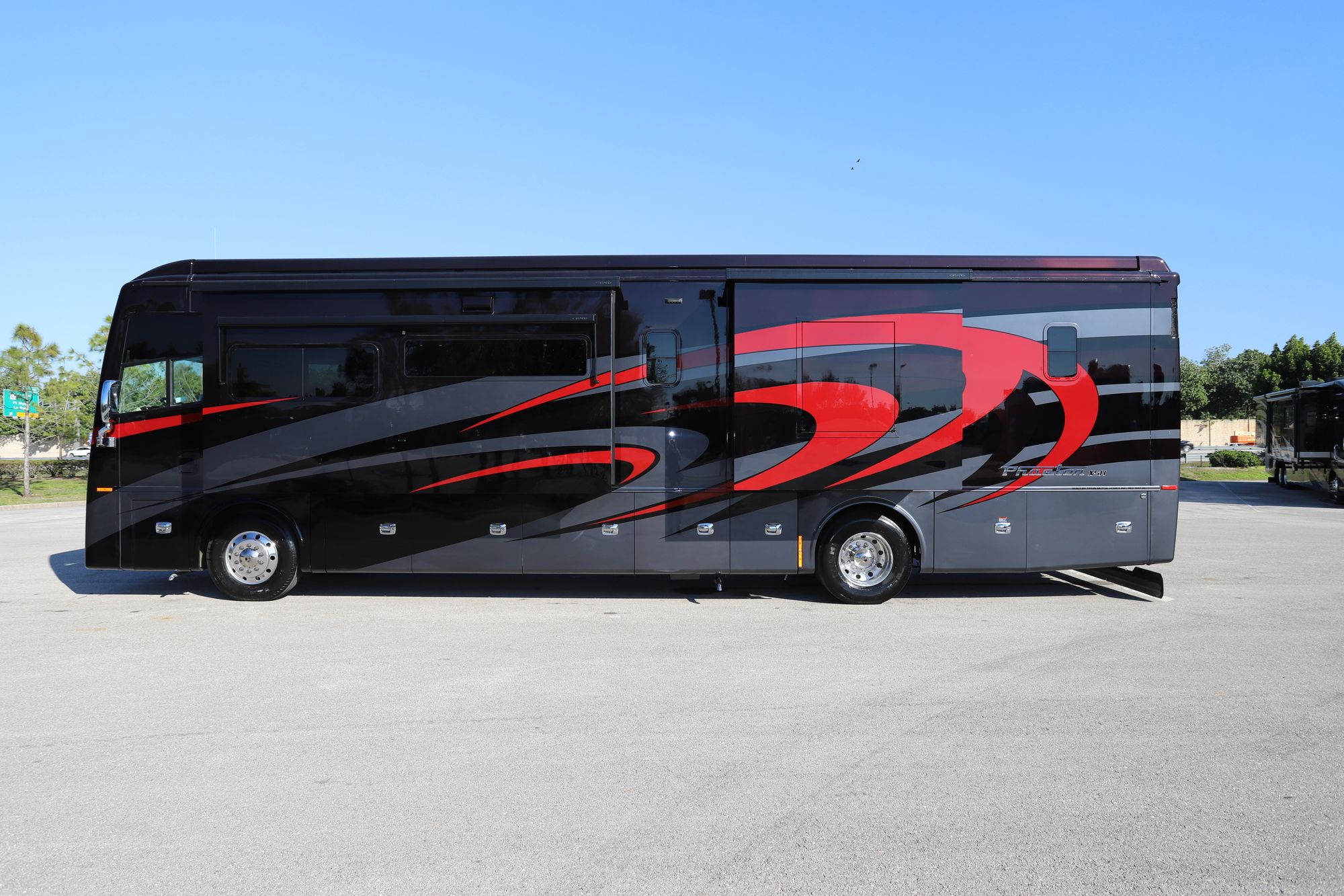 New 2021 Tiffin Motor Homes Phaeton 40IH Class A  For Sale