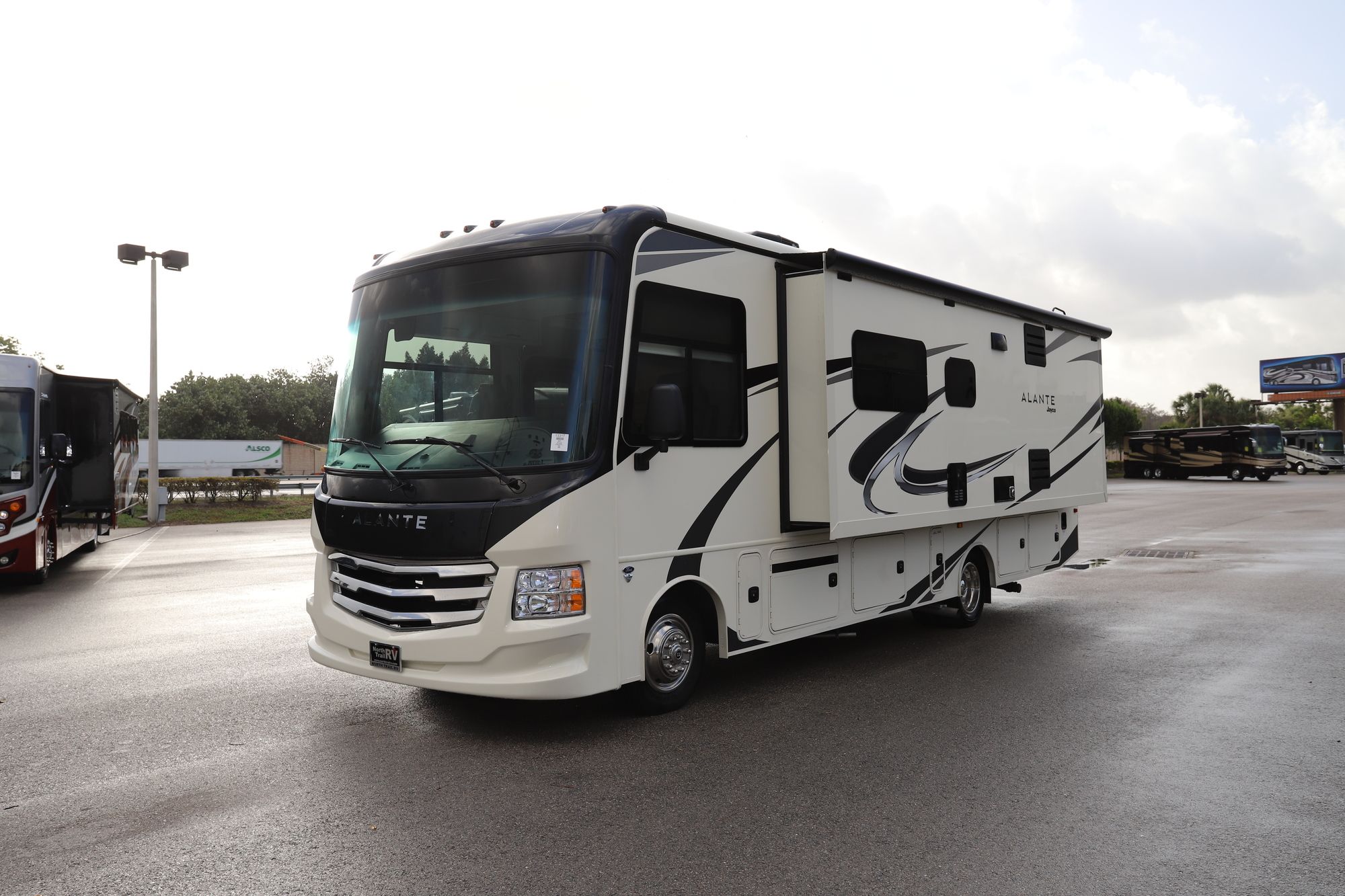 New 2021 Jayco Alante 29S Class A  For Sale