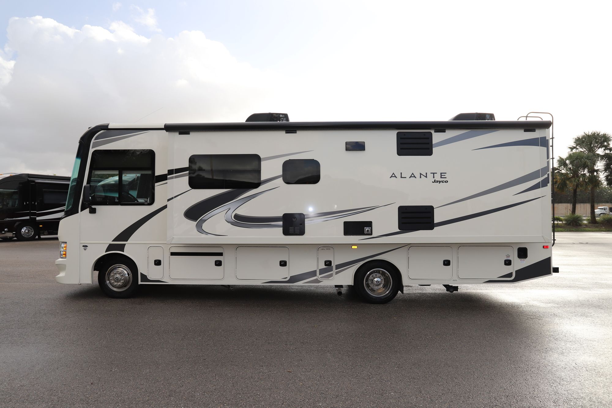 New 2021 Jayco Alante 29S Class A  For Sale