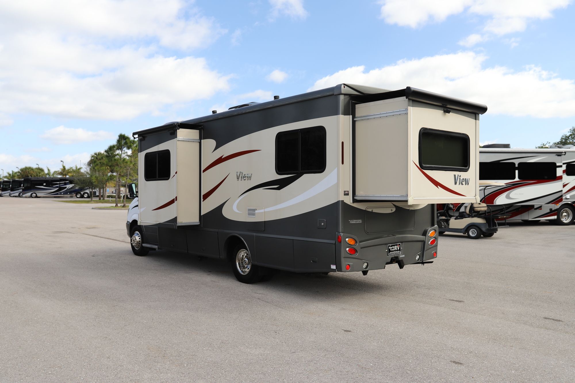 Used 2015 Winnebago View 24G Class C  For Sale