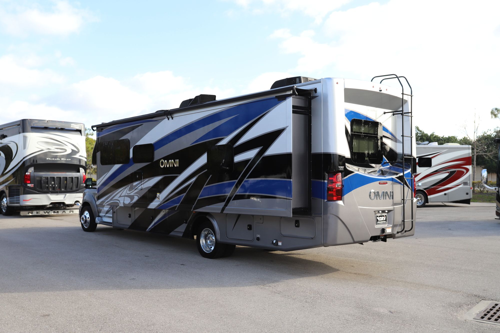 Used 2020 Thor Omni 34SV Super C  For Sale
